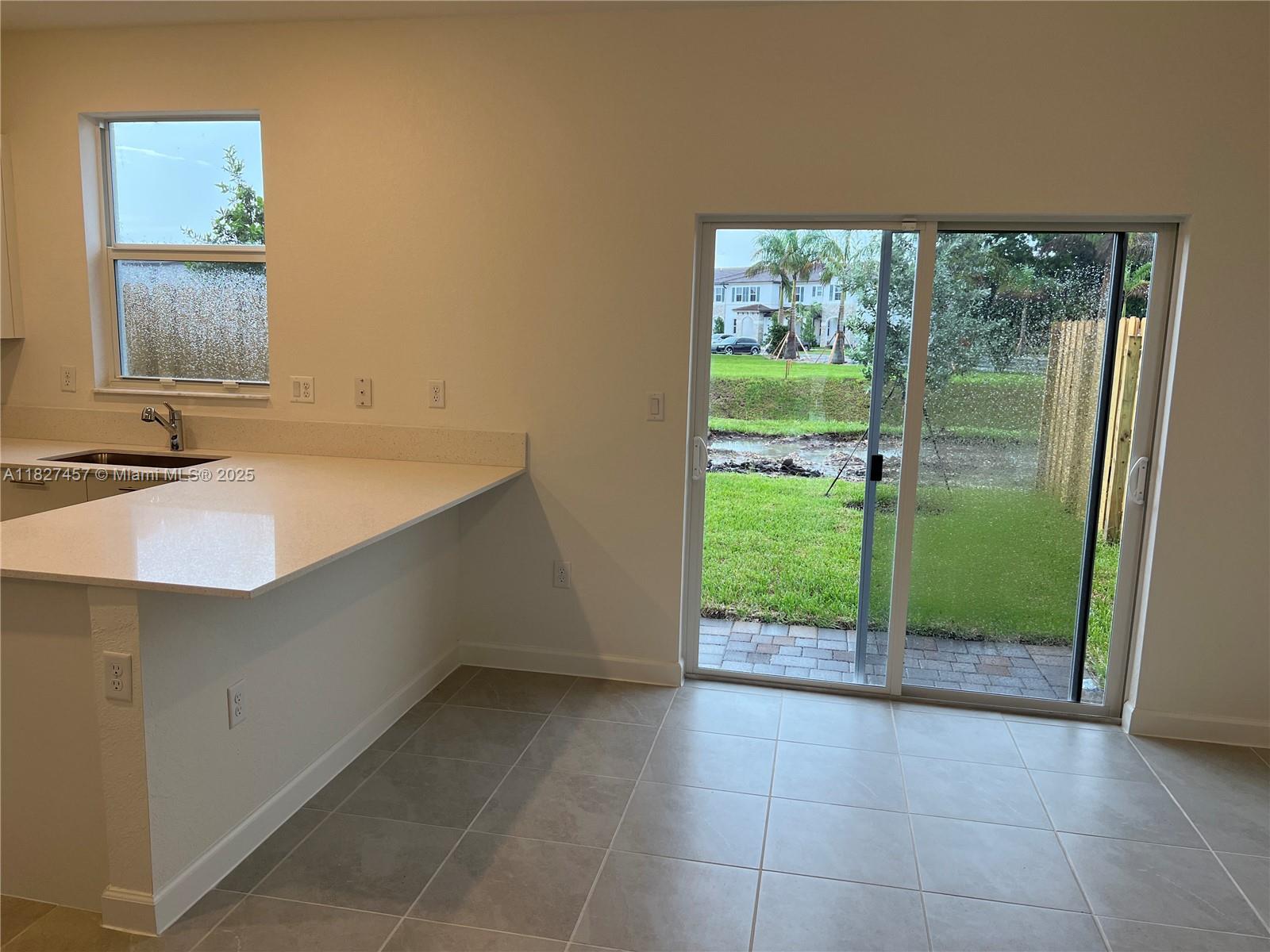 WESTVIEW - Residential