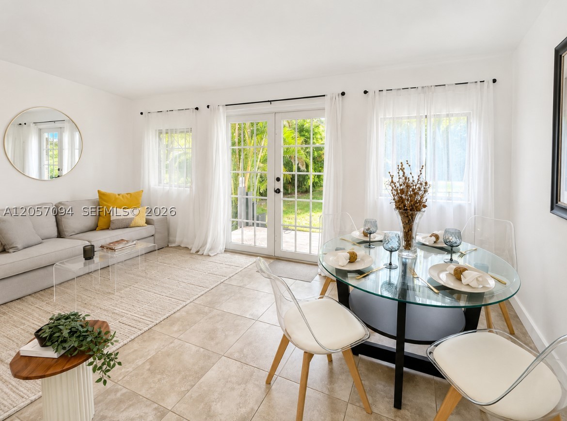 BISCAYNE PARK ESTATES - Residential