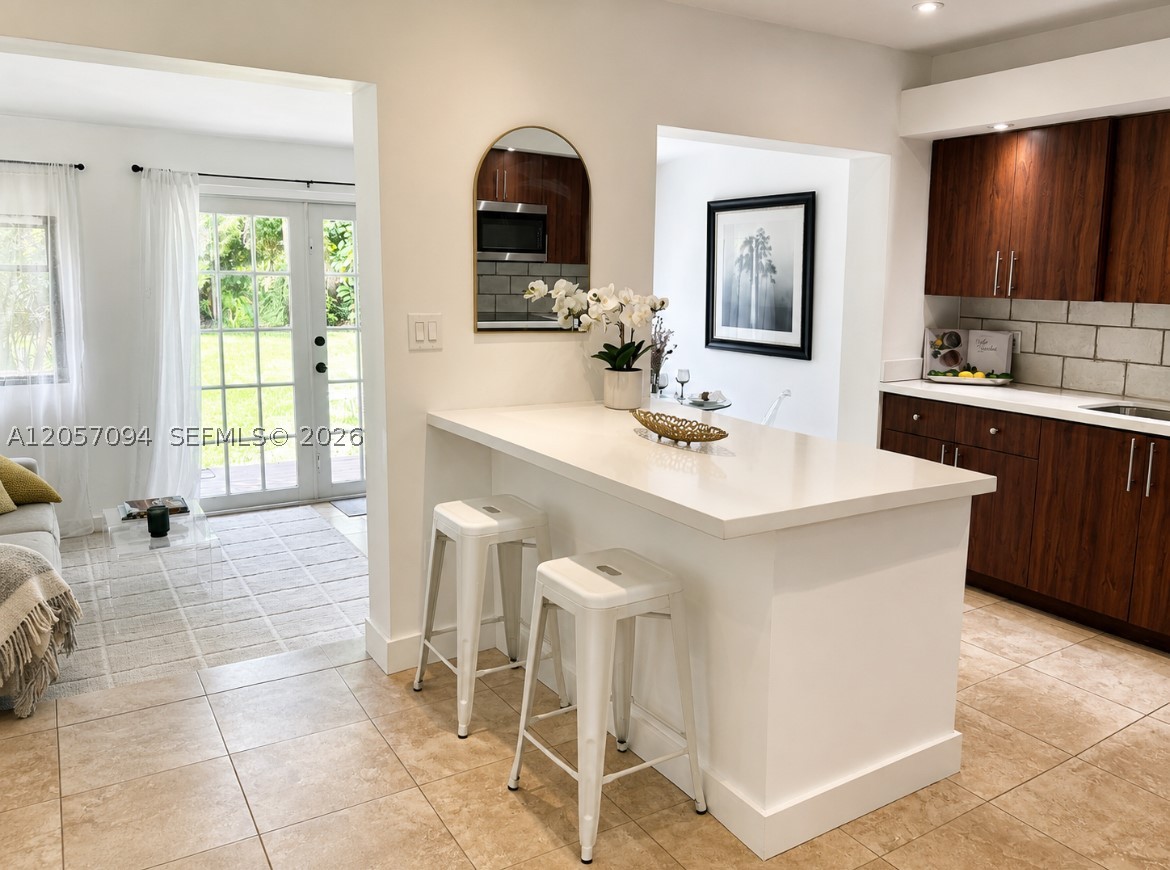 BISCAYNE PARK ESTATES - Residential
