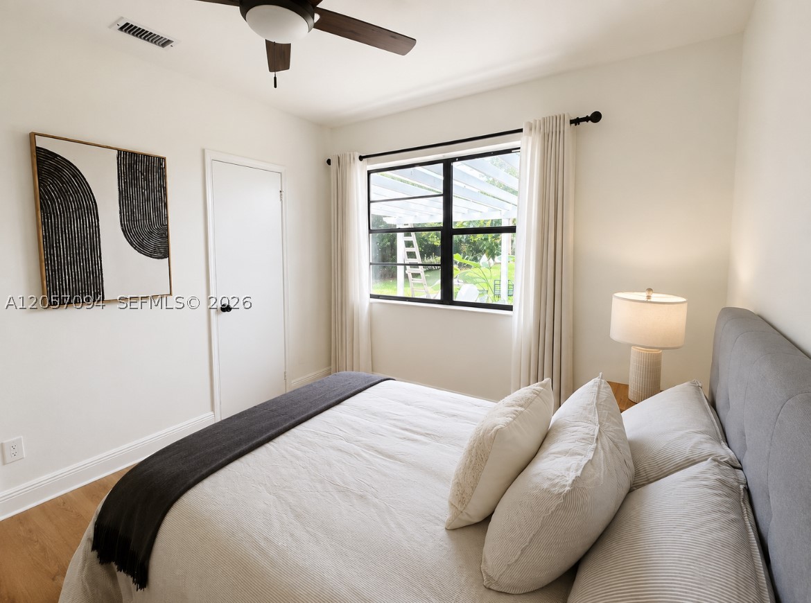 BISCAYNE PARK ESTATES - Residential
