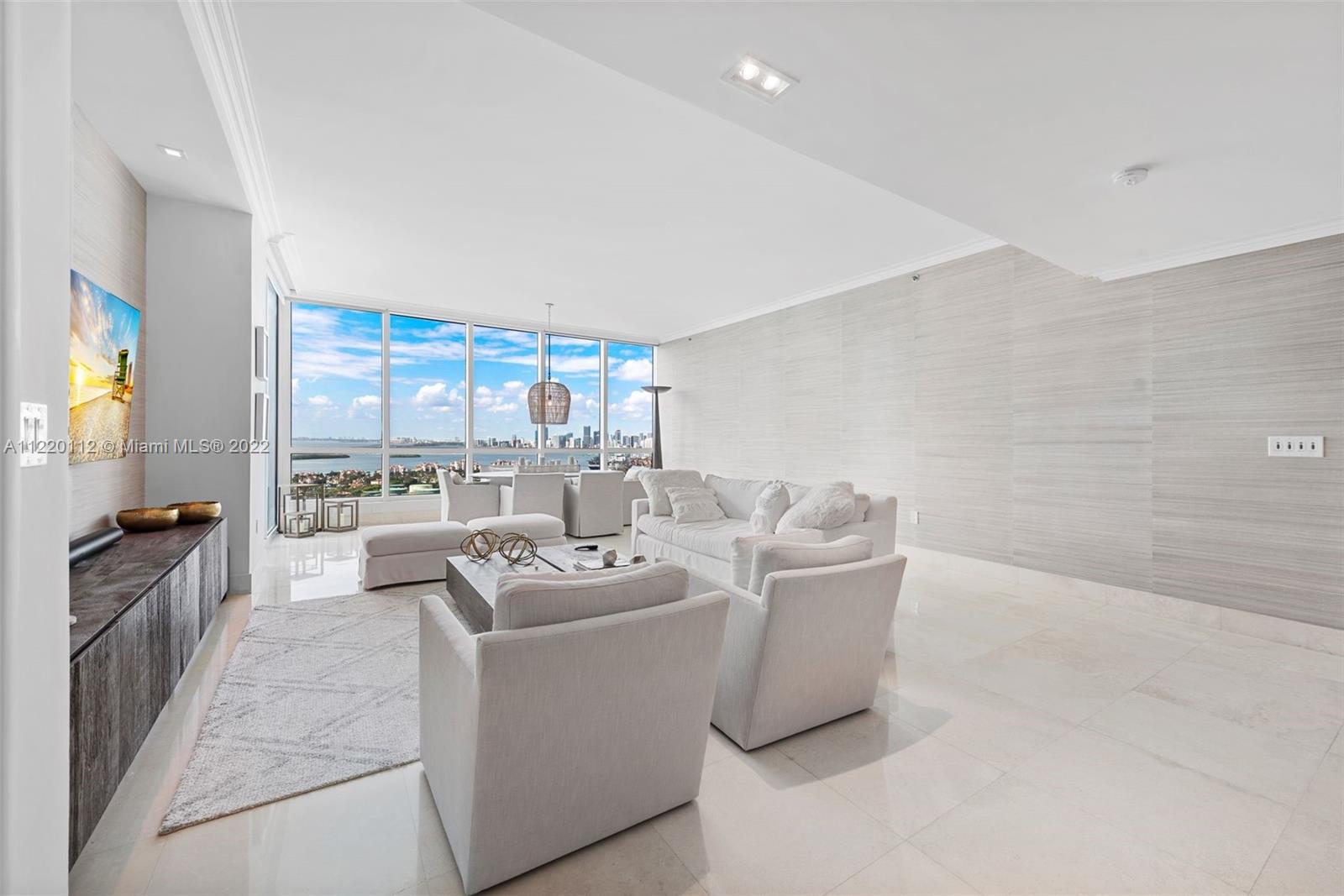 CONTINUUM ON SOUTH BEACH - Residential