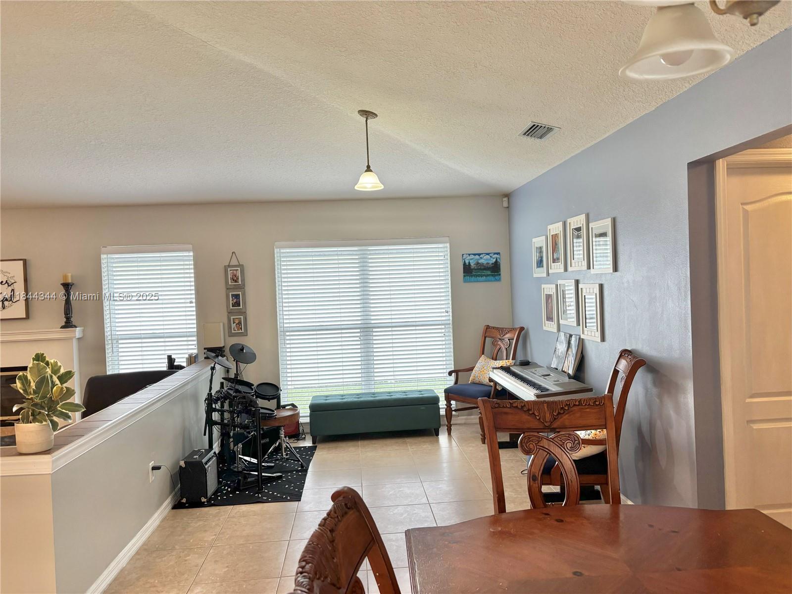 PORT ST LUCIE SECTION 48 - Residential