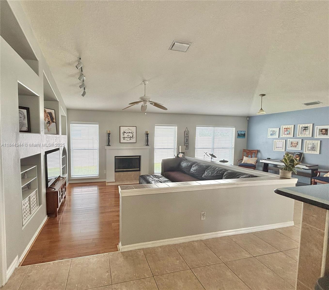 PORT ST LUCIE SECTION 48 - Residential