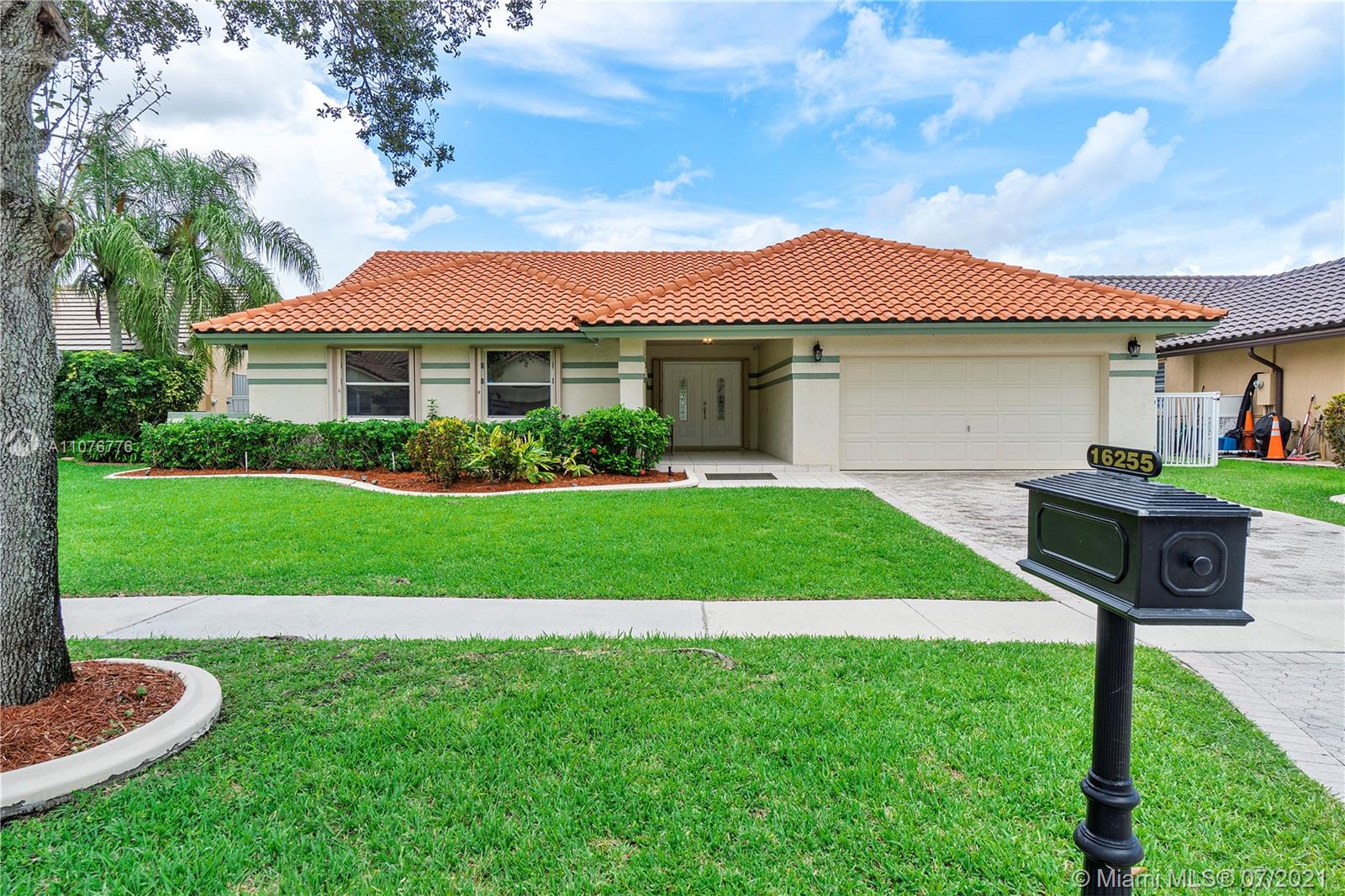 Beautiful 3 bed, 2 bath lakefront home in Spring Valley. An entertainer’s dream with spacious open floor plan, ample granite counter space, and a paved back patio with water views.  Plenty of kitchen storage space in gorgeous cherry wood cabinets.  Updated with Smart Home technology including lighting, security cameras, and sprinkler systems. Protected by accordion shutters in front and impact windows in back. Dedicated laundry room. Conveniently located next to local restaurants and shops. A+ rated schools.