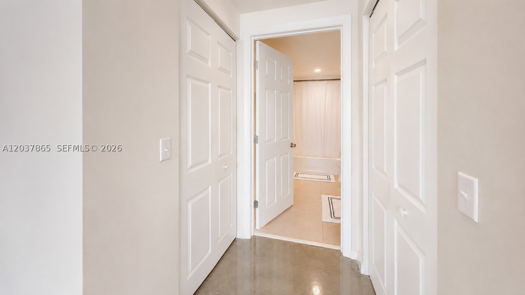 CITE CONDO - Residential Lease