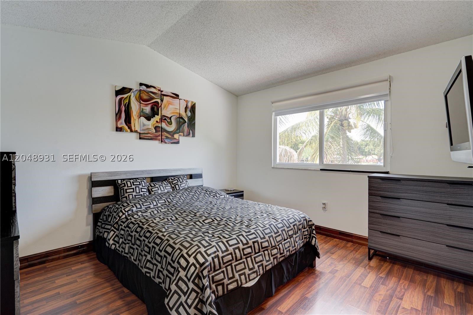 TIFFANY LAKES CONDO - Residential Lease