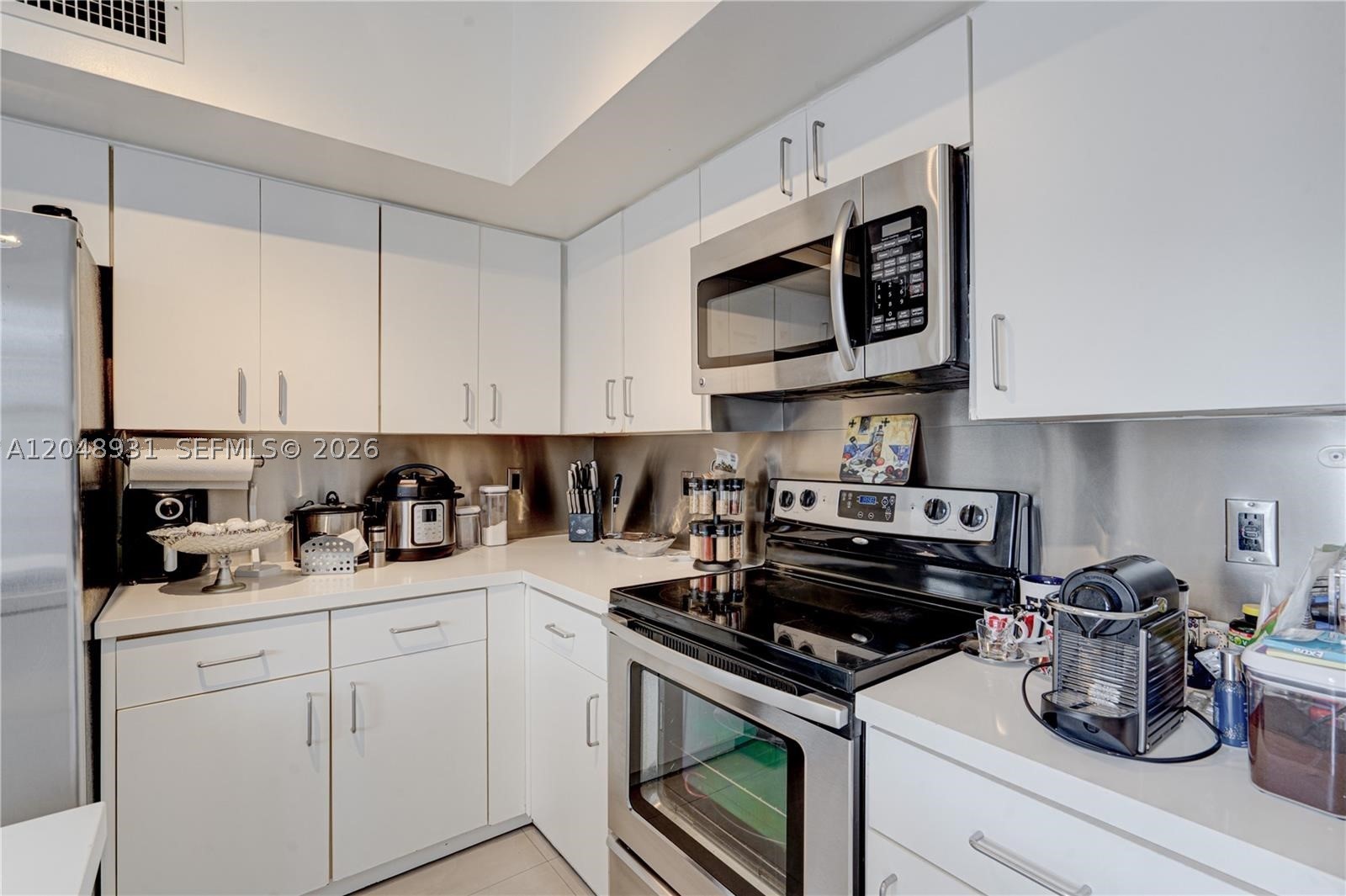 TIFFANY LAKES CONDO - Residential Lease