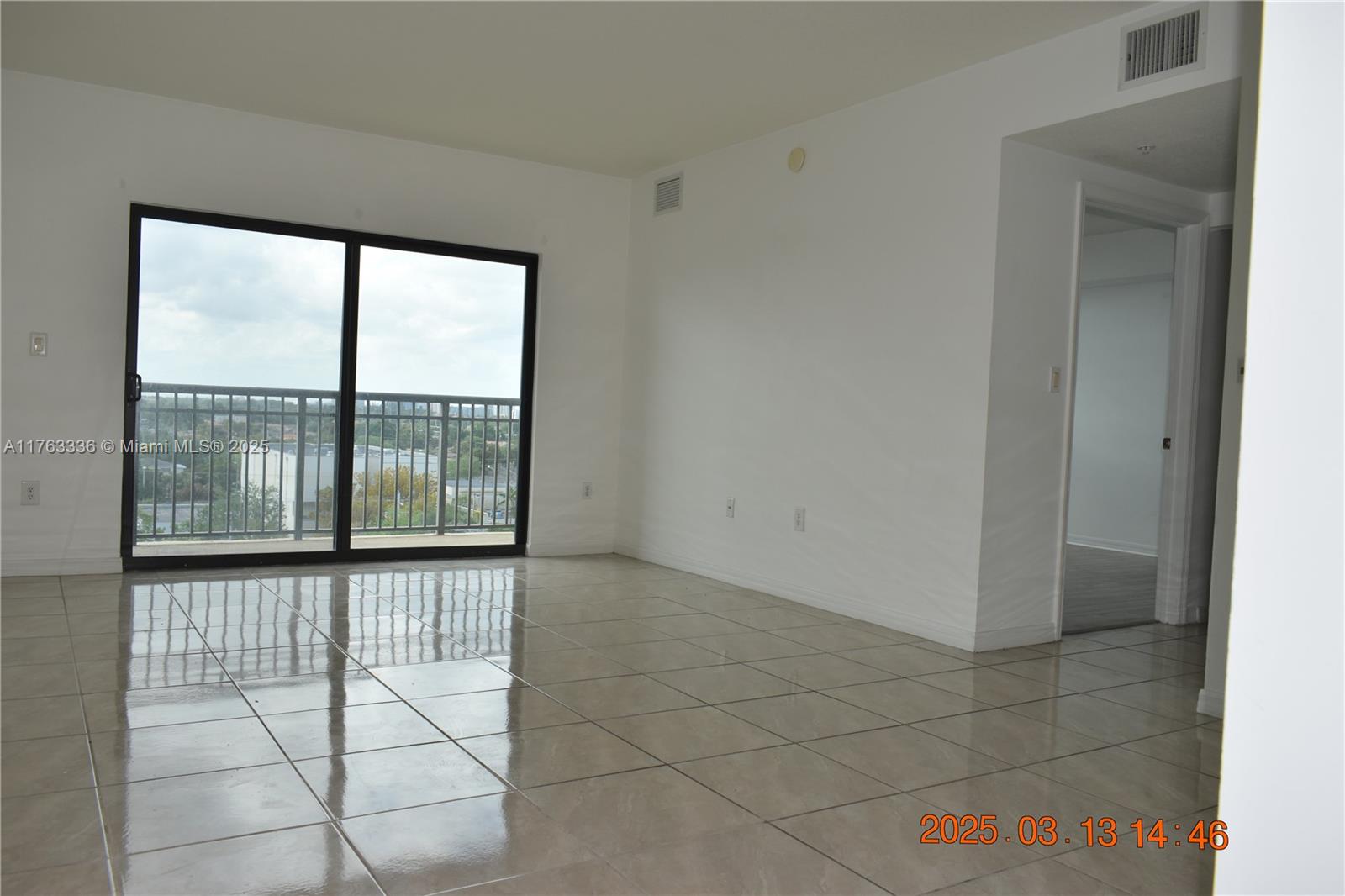 KEYSTONE PARK CONDO - Residential Lease
