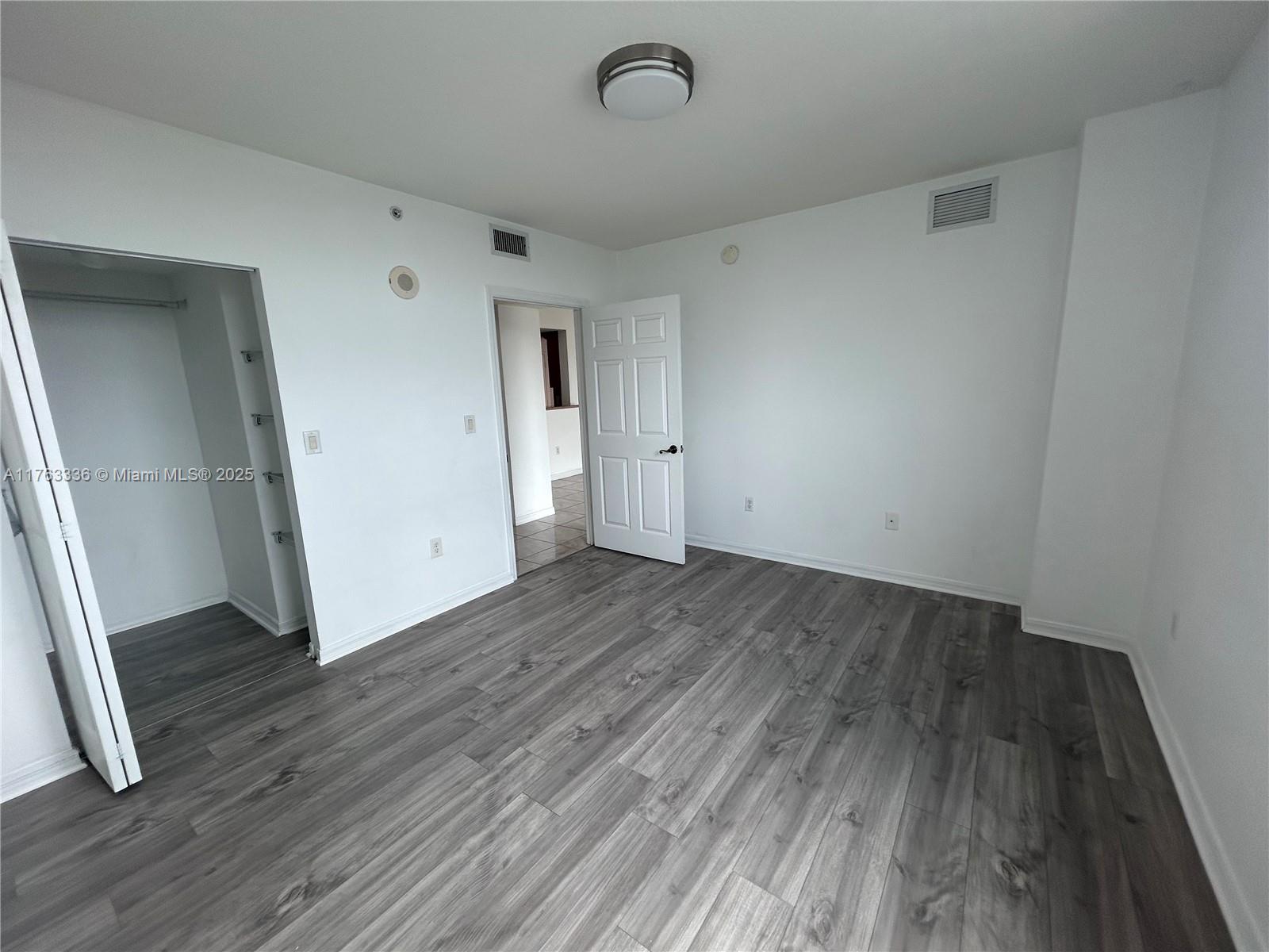 KEYSTONE PARK CONDO - Residential Lease