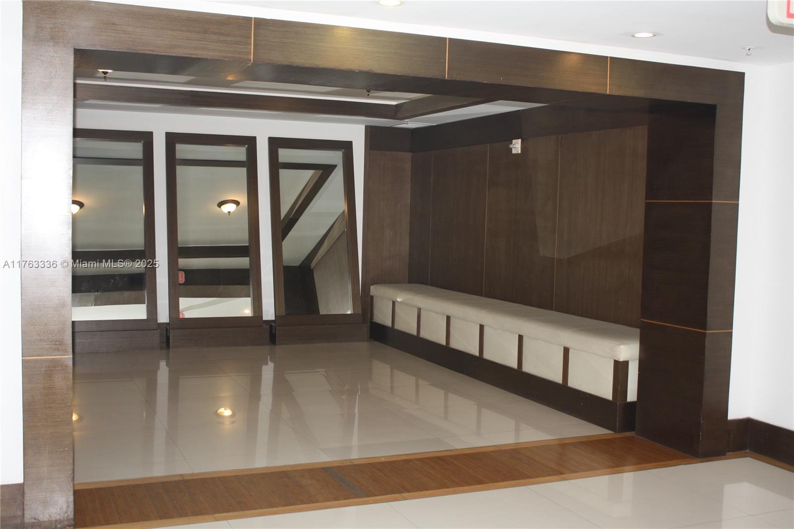 KEYSTONE PARK CONDO - Residential Lease