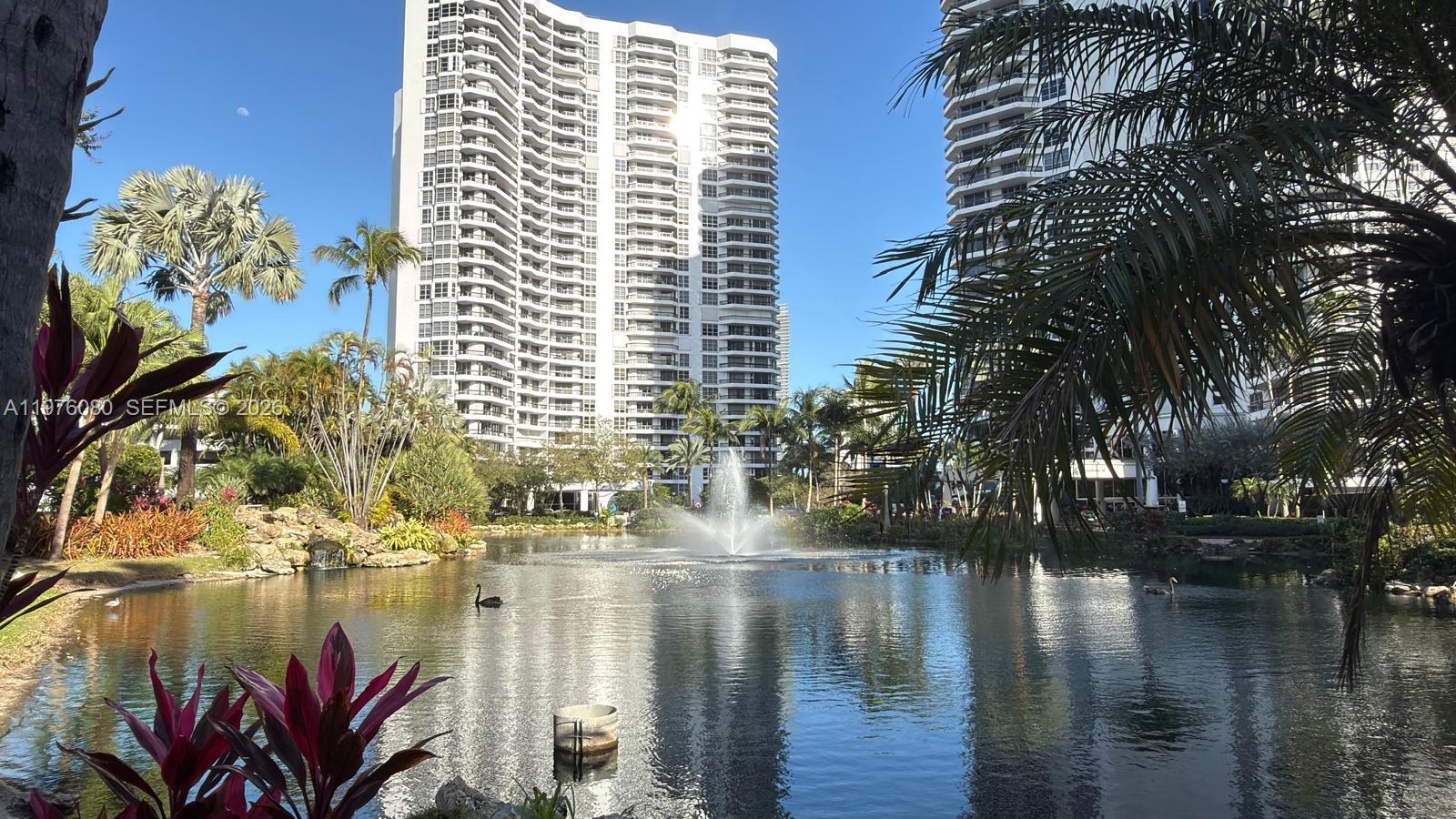 MYSTIC POINTE TOWER 400 C - Residential