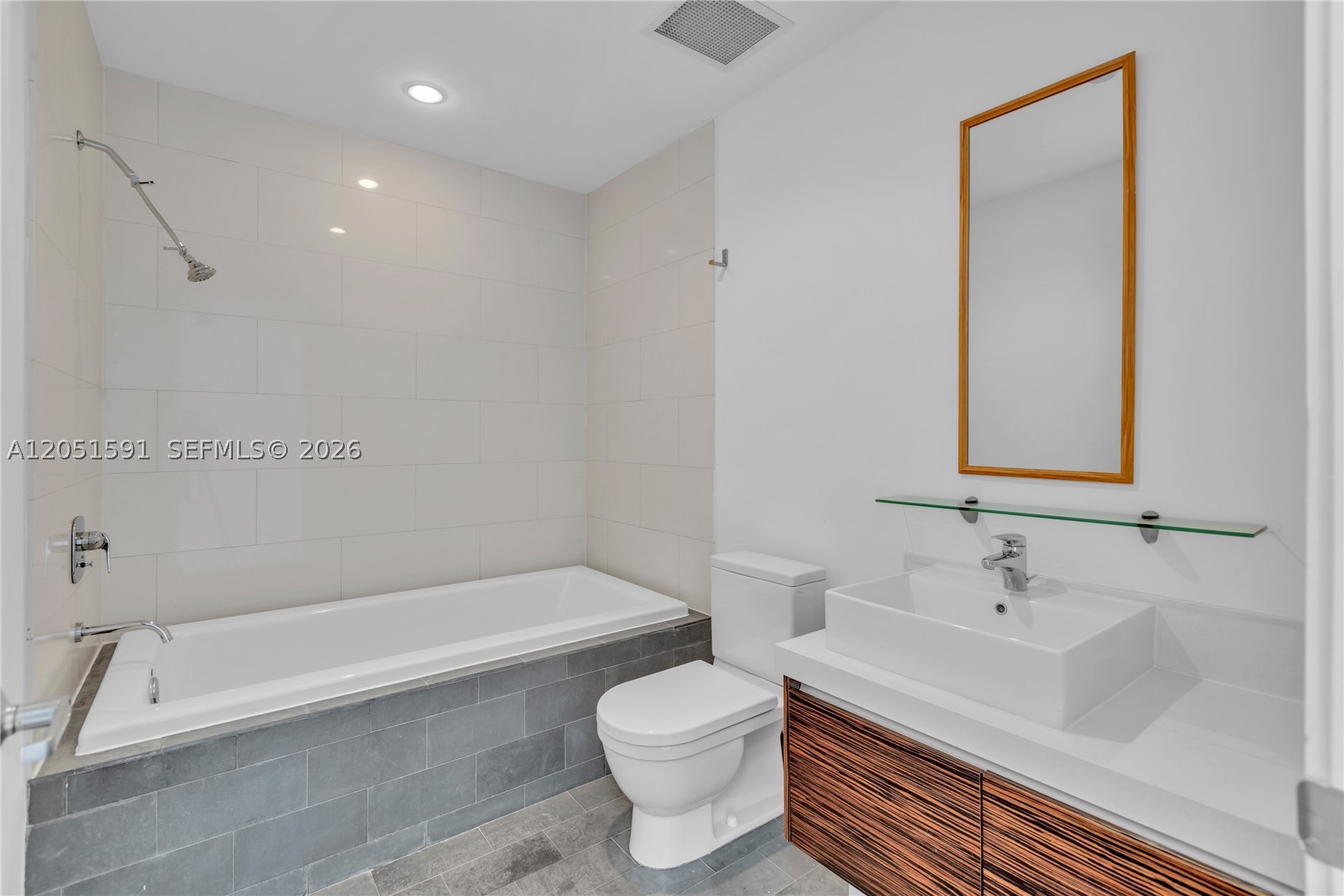 MARQUIS CONDO - Residential Lease