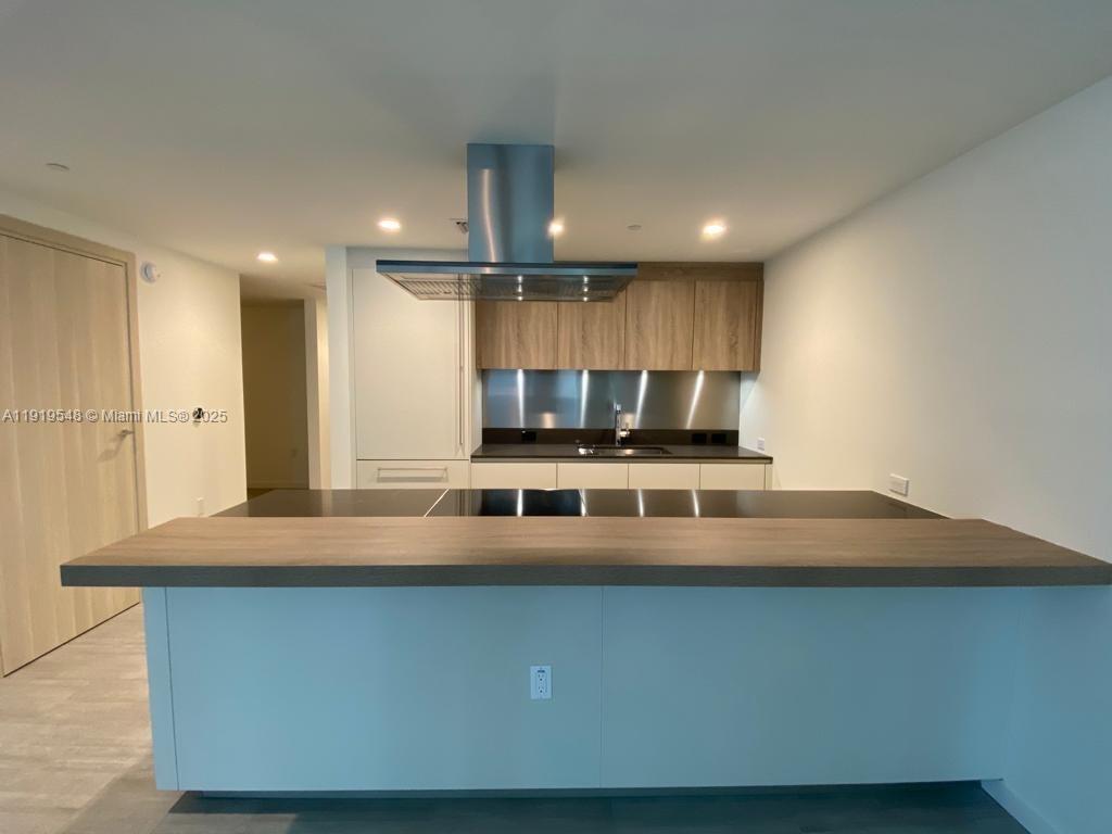 BRICKELL FLATIRON CONDO - Residential