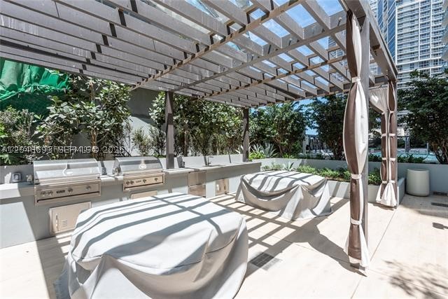 Viceroy Brickell - Residential Lease