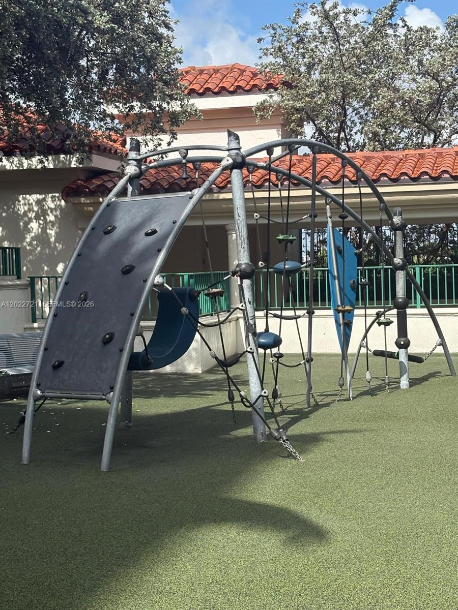 TURNBERRY VILLAGE CONDO - Residential