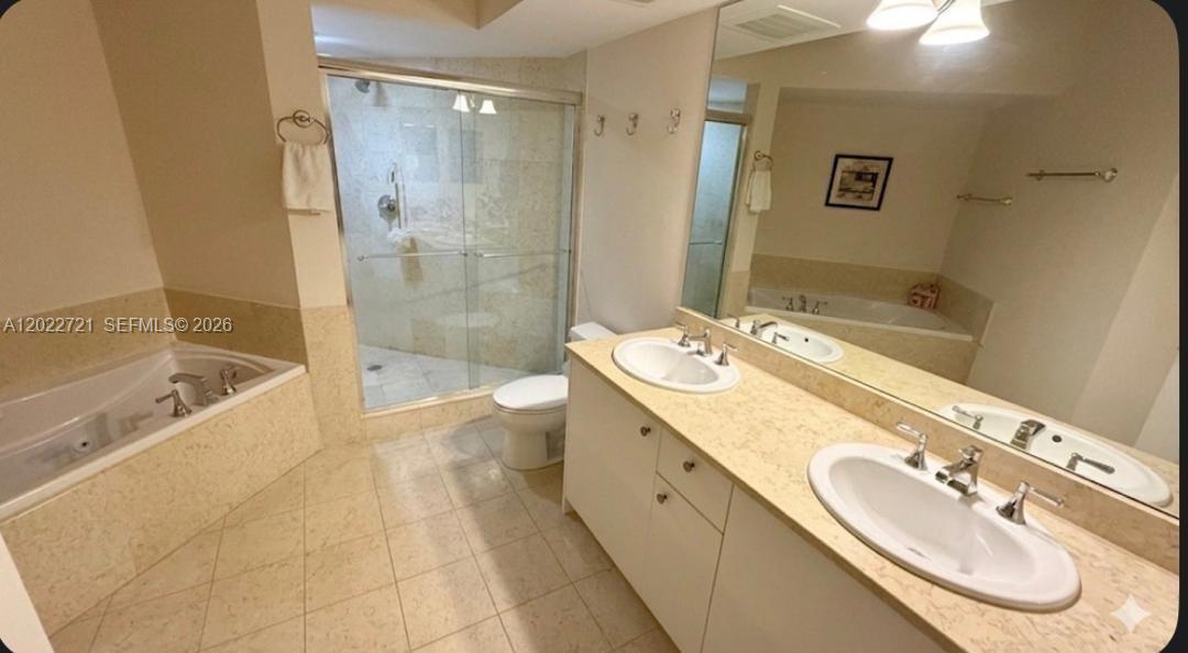 TURNBERRY VILLAGE CONDO - Residential