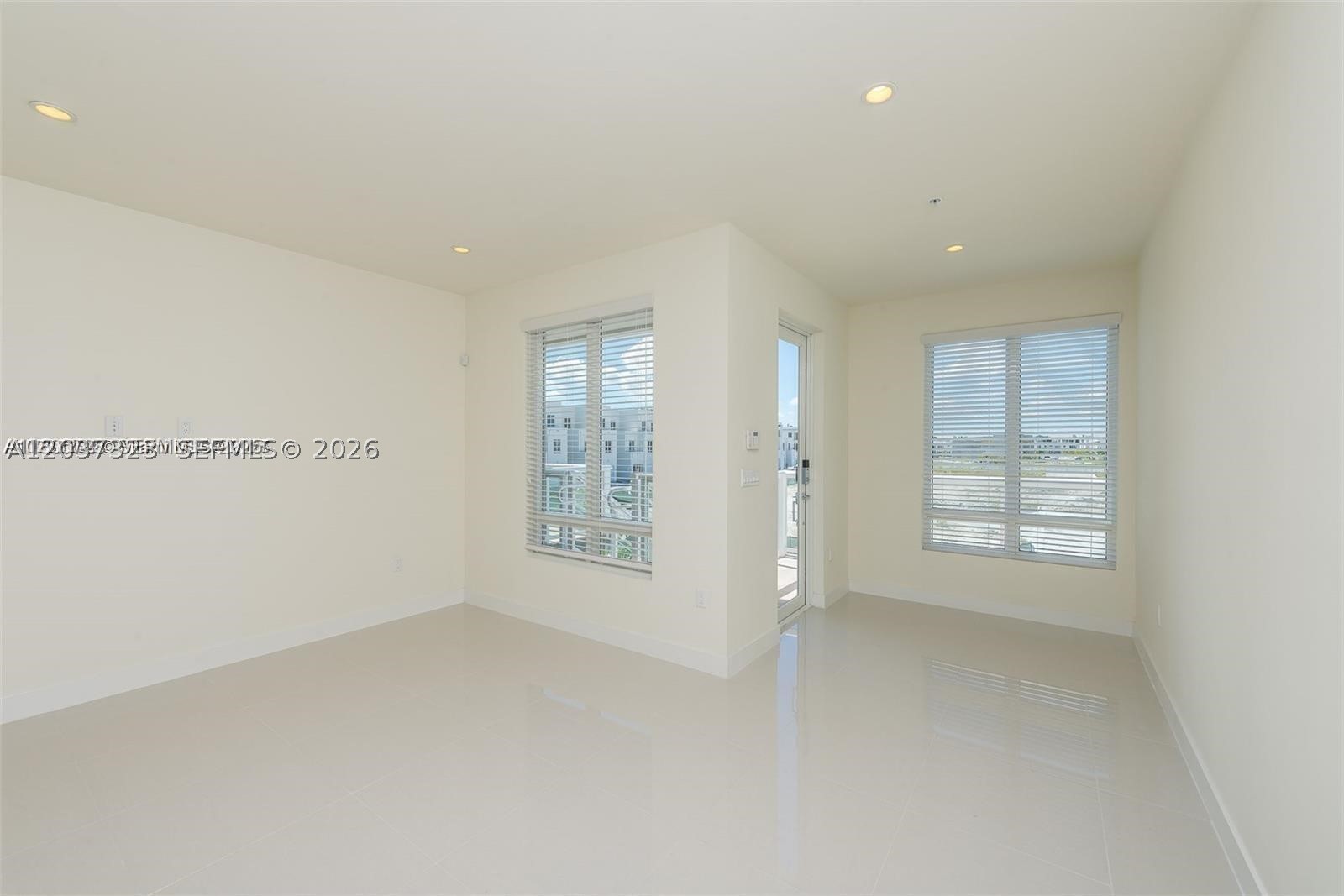 LANDMARK AT DORAL CONDO N - Residential Lease