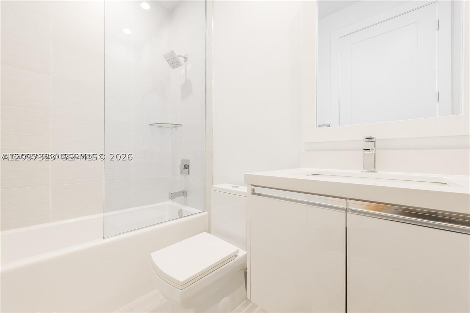 LANDMARK AT DORAL CONDO N - Residential Lease
