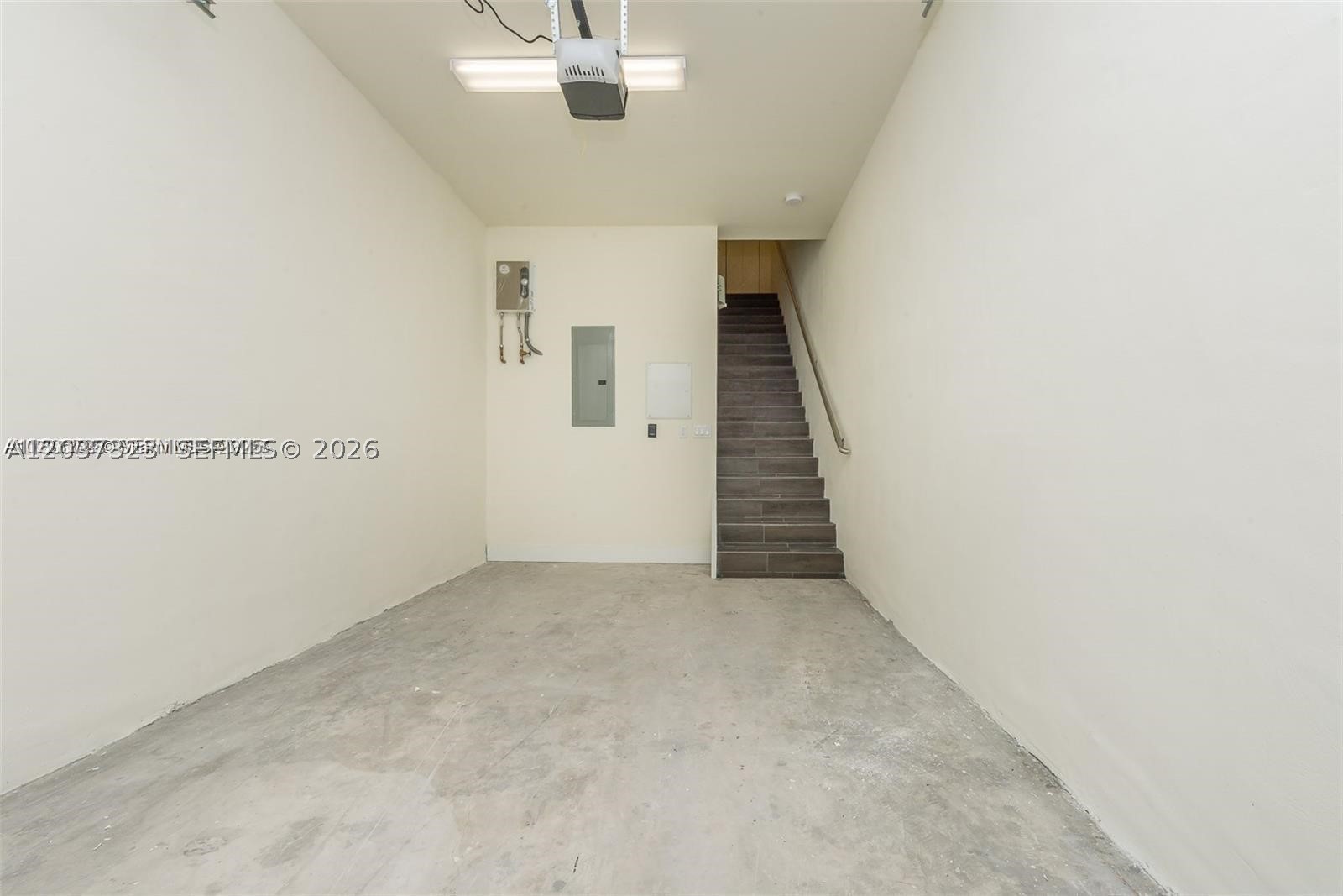 LANDMARK AT DORAL CONDO N - Residential Lease