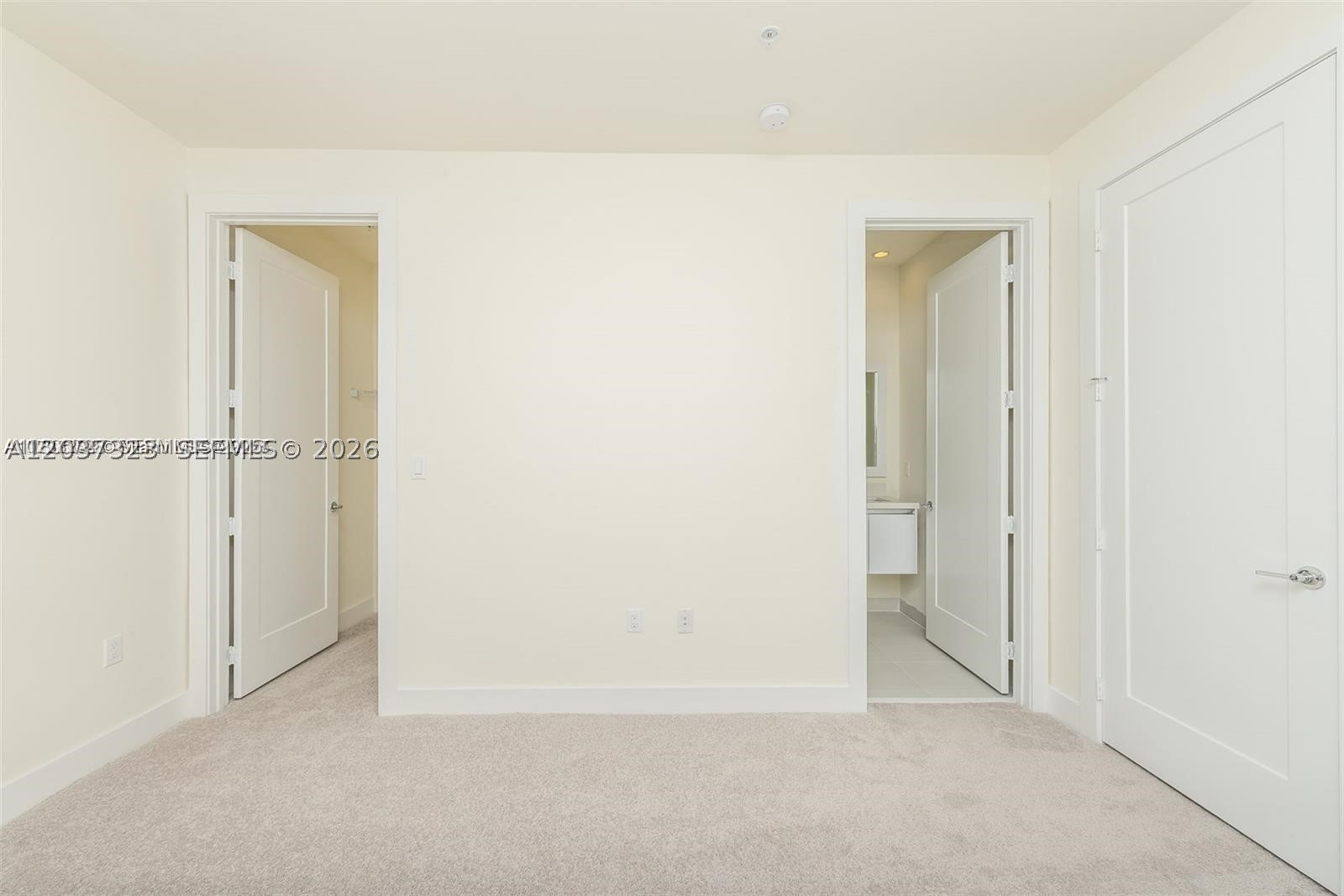 LANDMARK AT DORAL CONDO N - Residential Lease