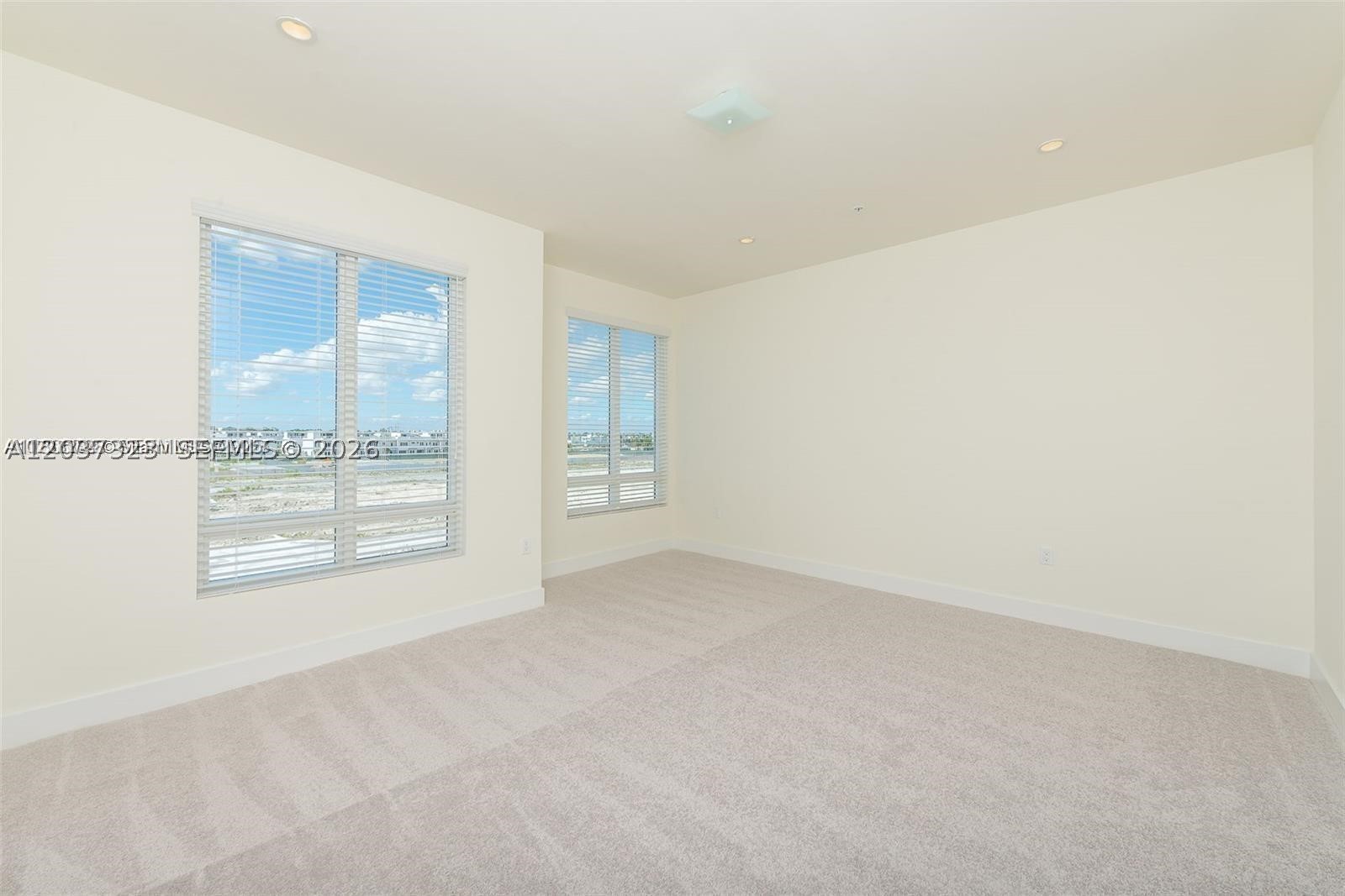 LANDMARK AT DORAL CONDO N - Residential Lease