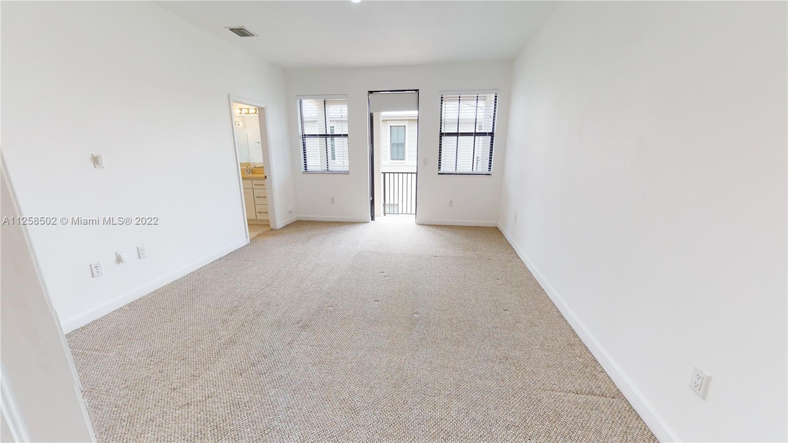 DORAL CAY - Residential Lease