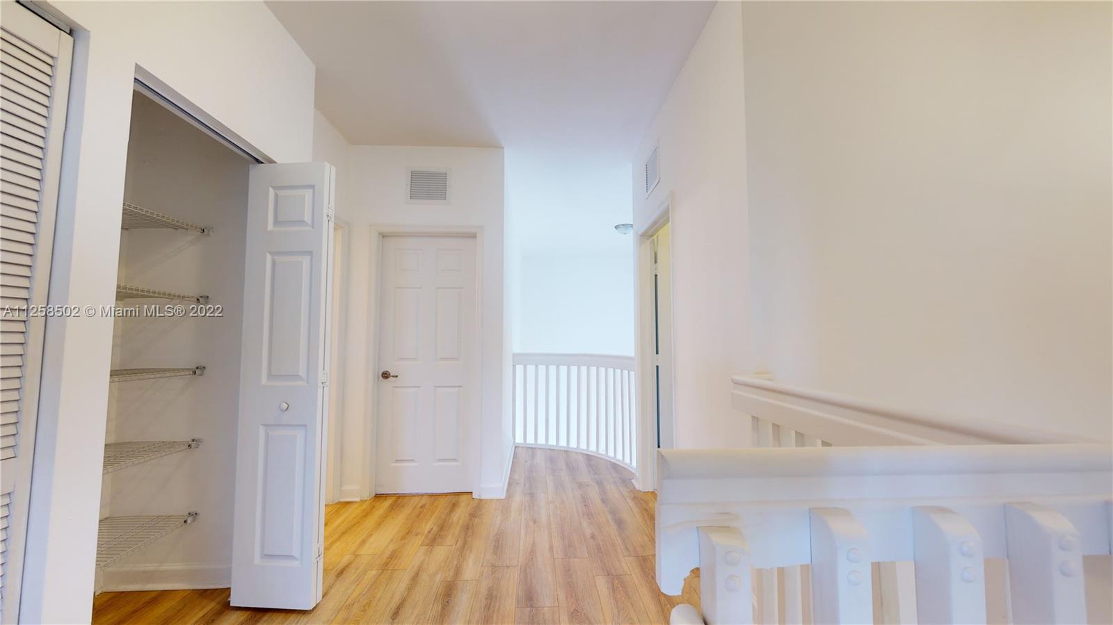 DORAL CAY - Residential Lease