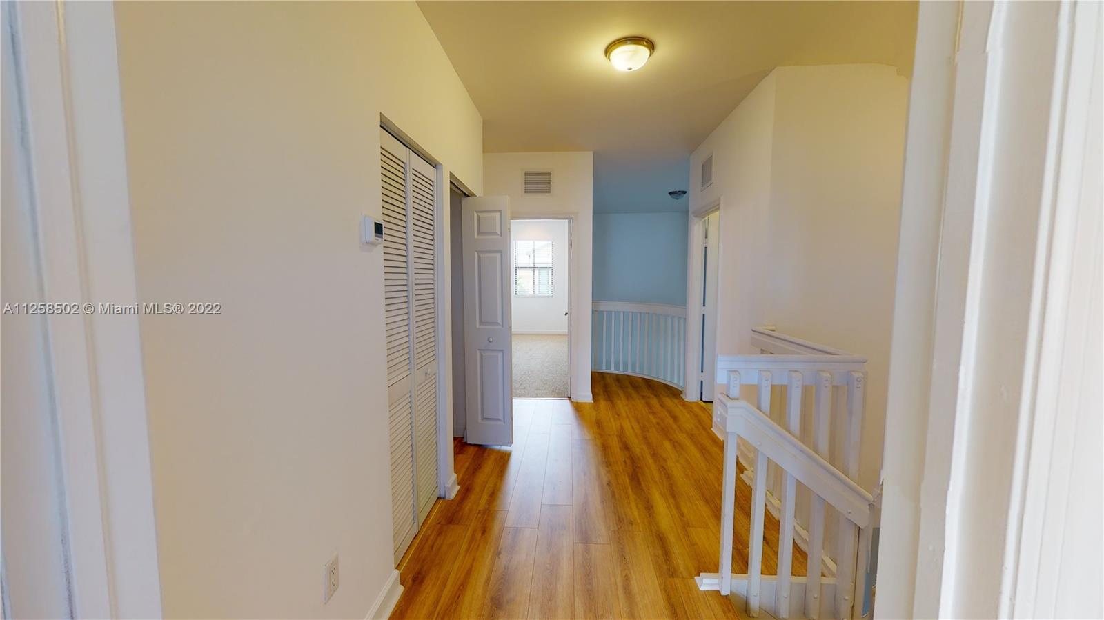DORAL CAY - Residential Lease