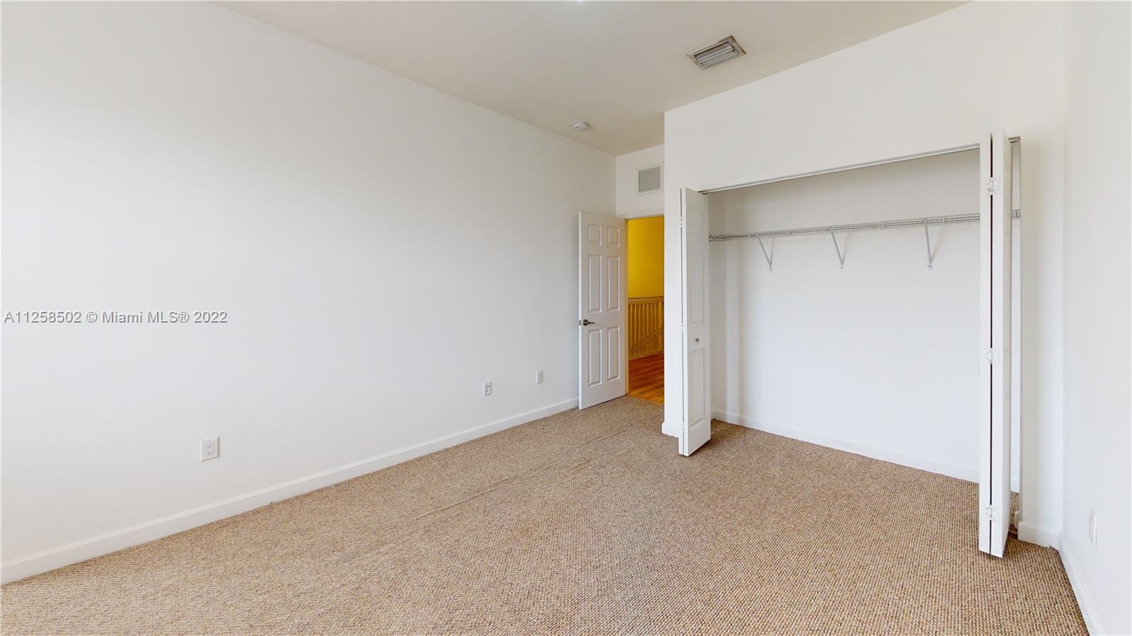 DORAL CAY - Residential Lease