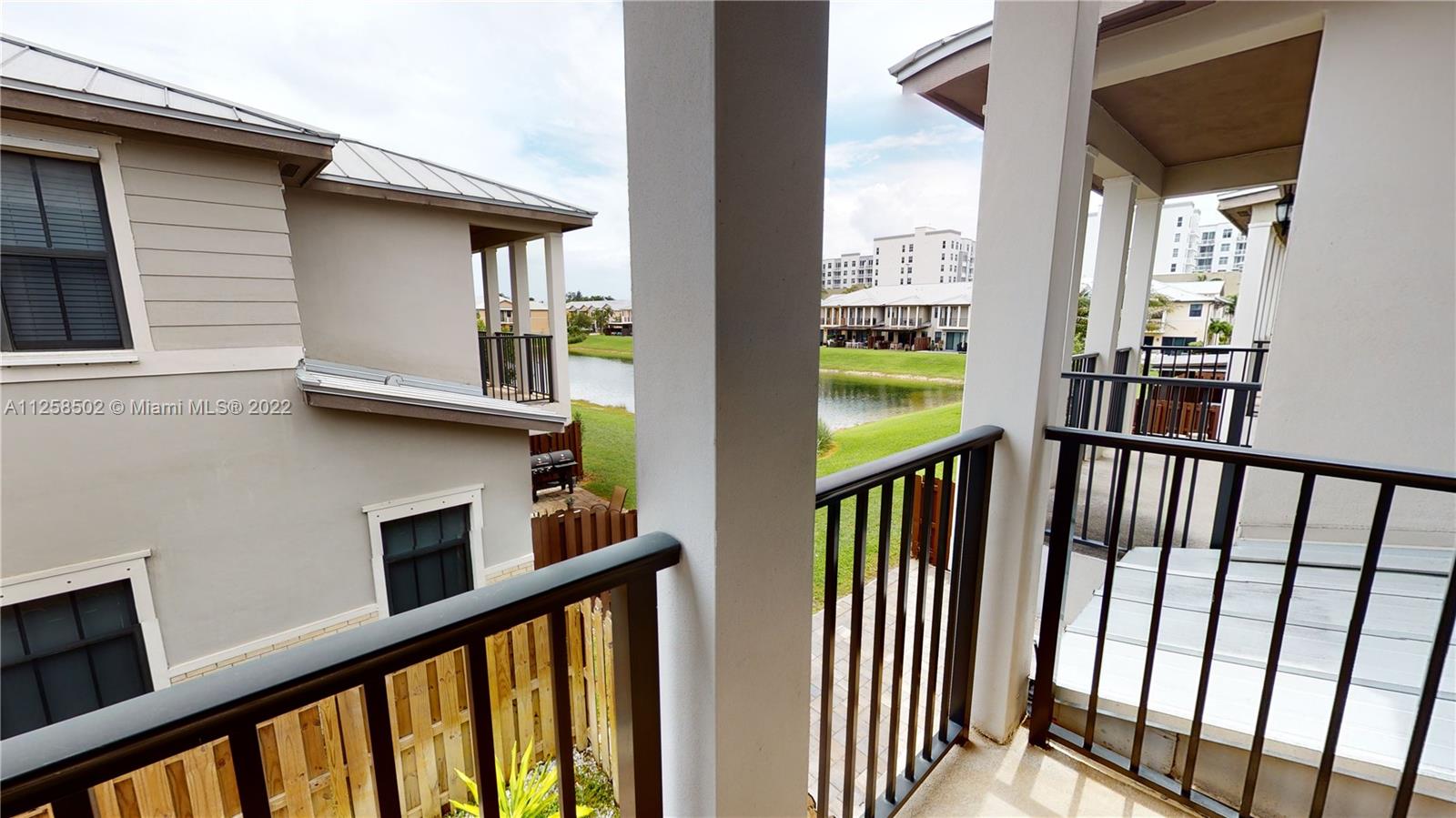 DORAL CAY - Residential Lease