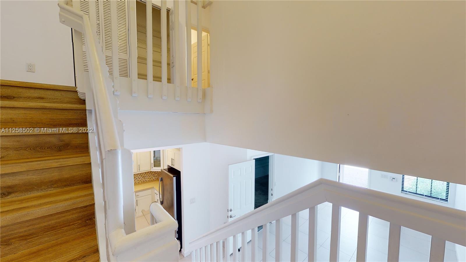 DORAL CAY - Residential Lease