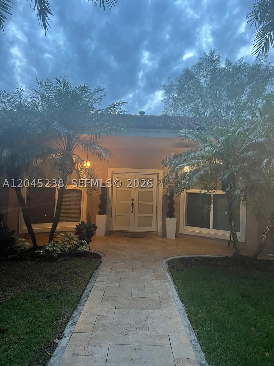 GRIFFING BISCAYNE PK EST - Residential