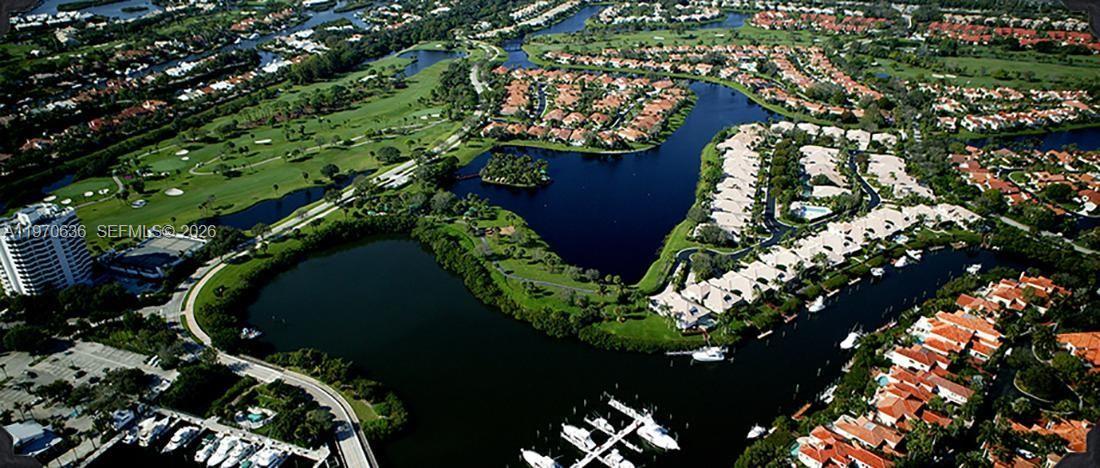 TRADERS CROSSING AT JONAT - Residential