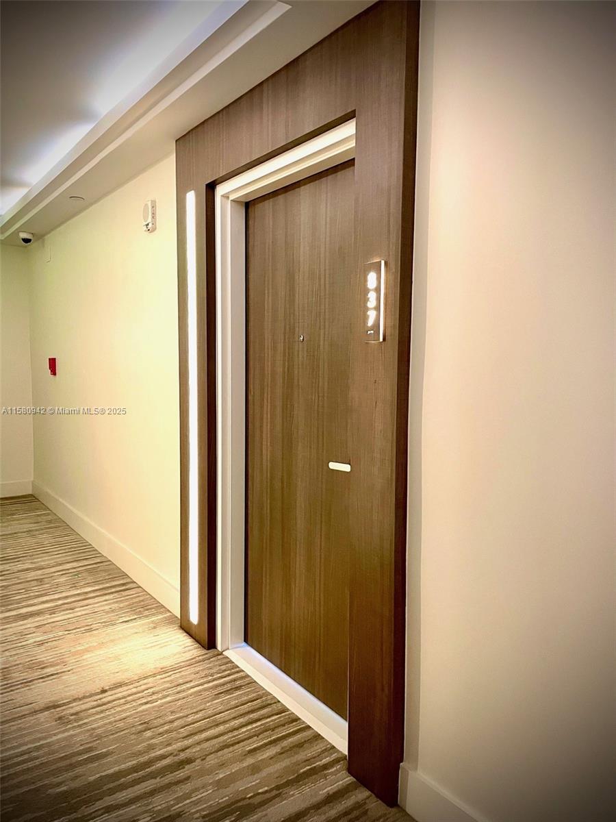 RONEY PALACE CONDO - Residential