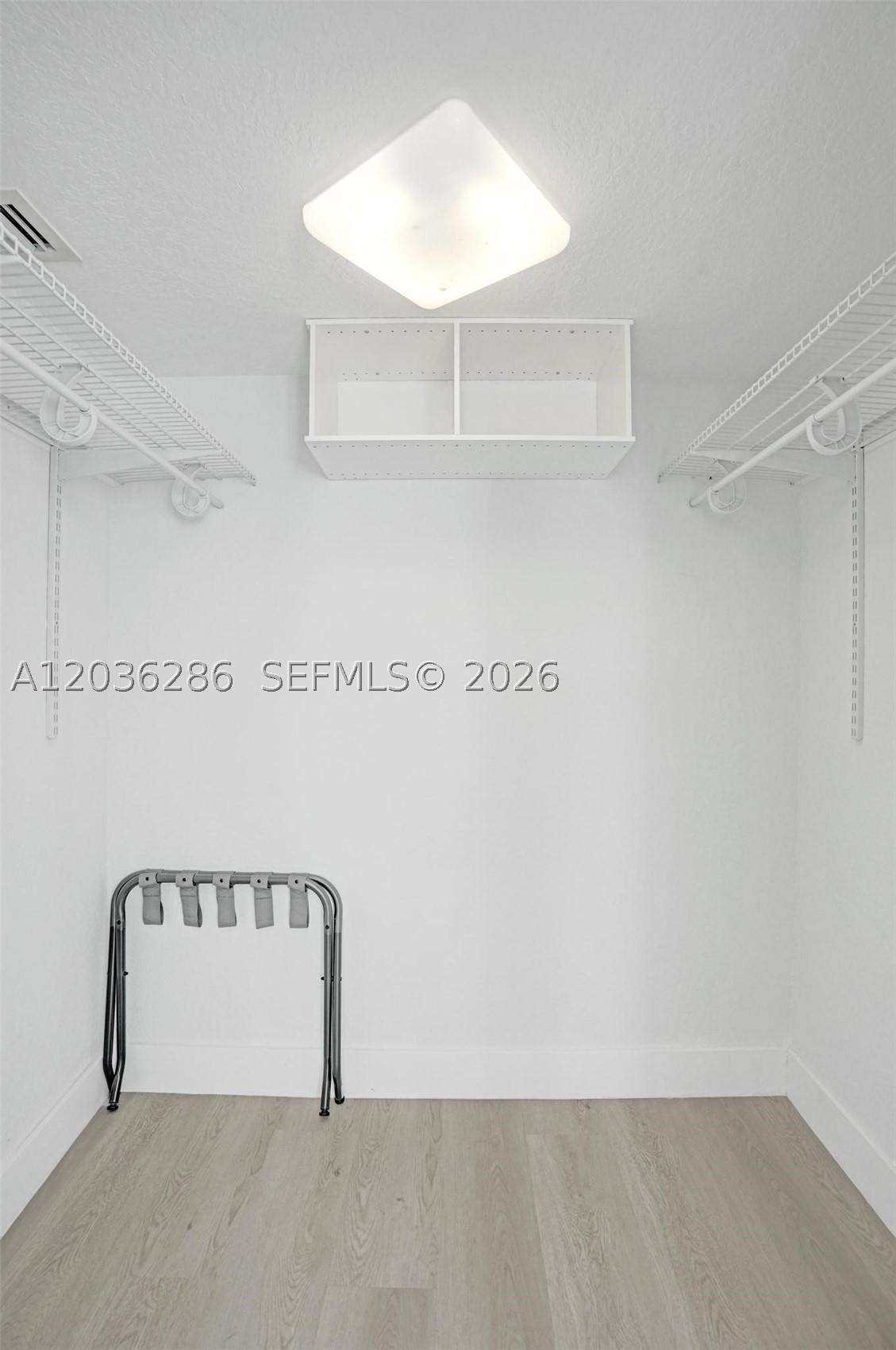 REICHENBACHS SUB - Residential Lease