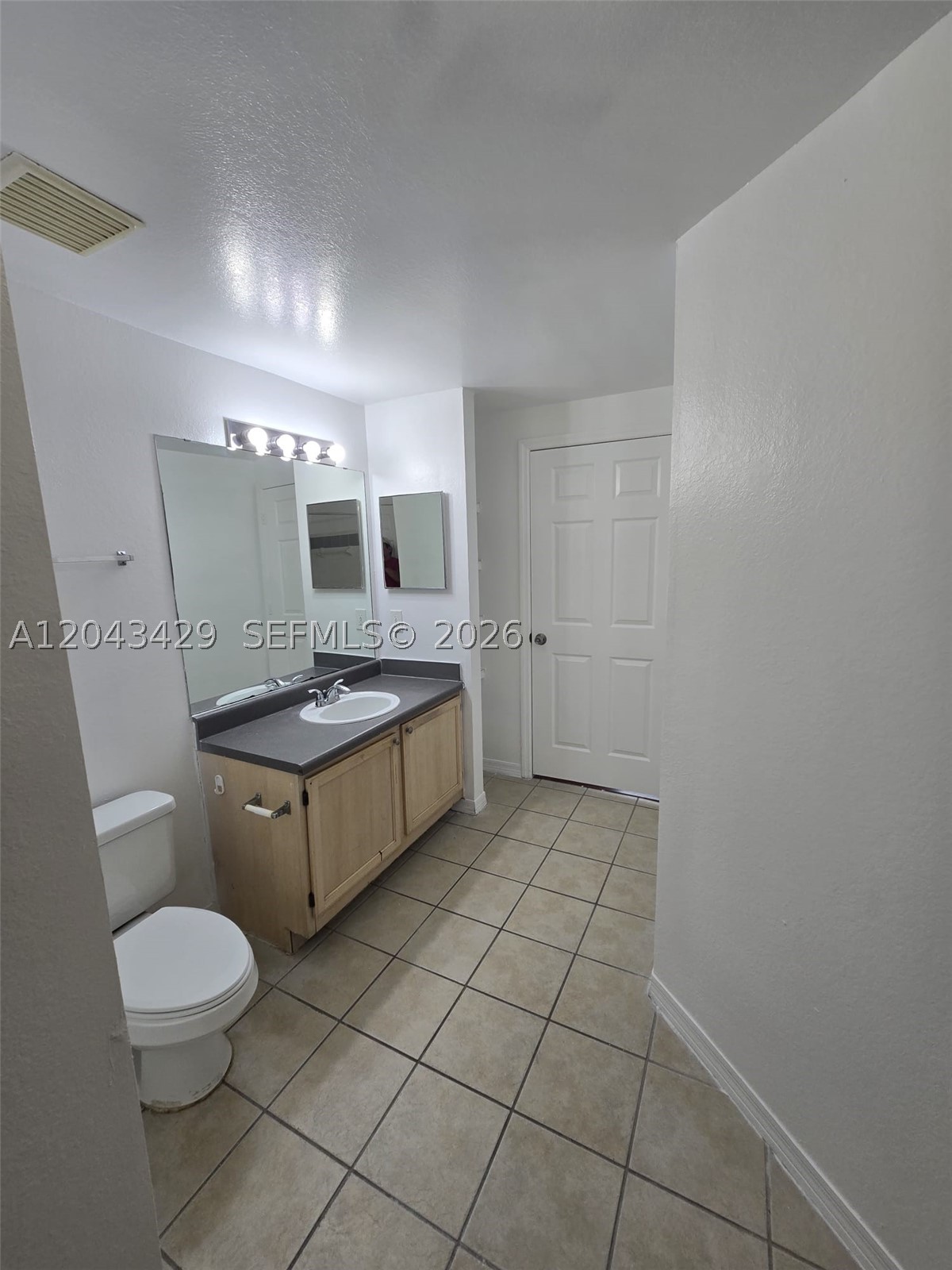 HAMPTONS/METROWEST - Residential