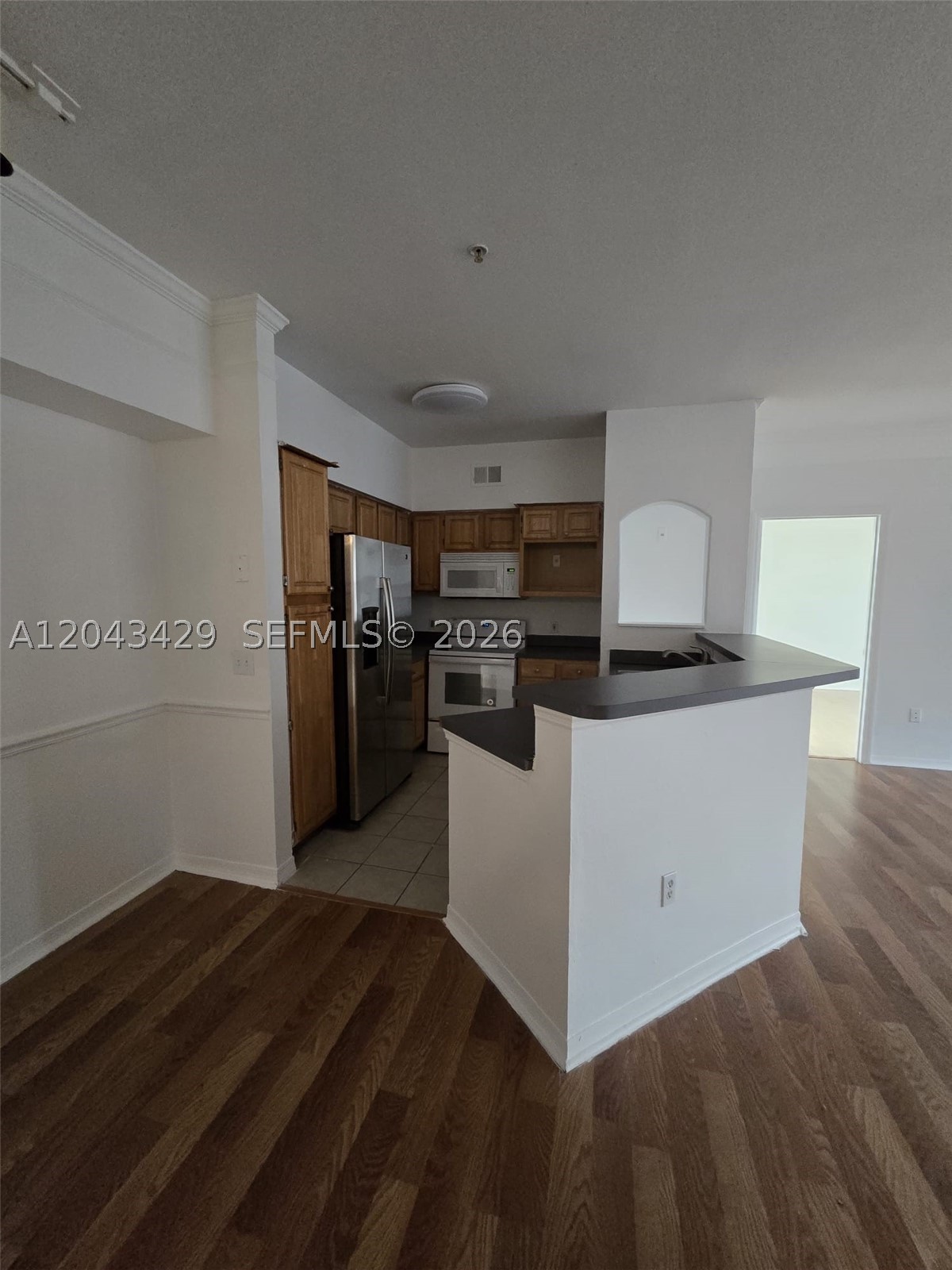HAMPTONS/METROWEST - Residential