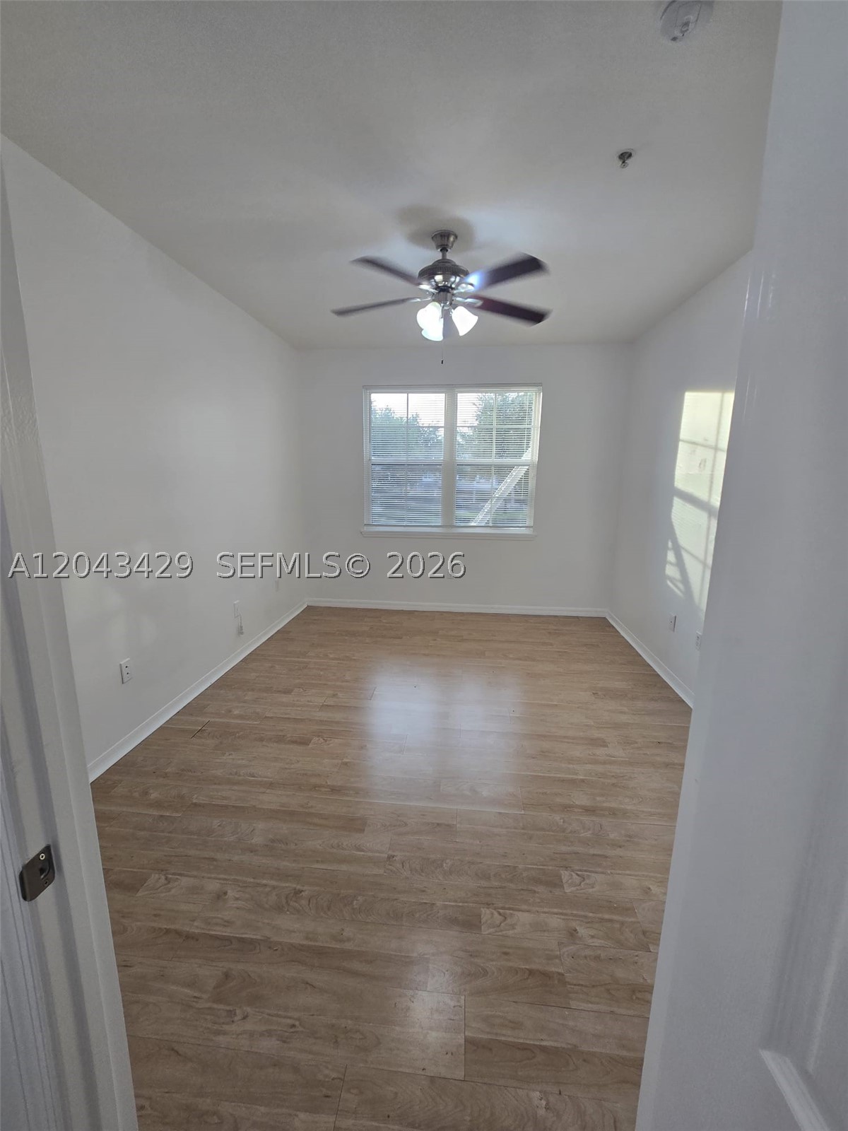 HAMPTONS/METROWEST - Residential