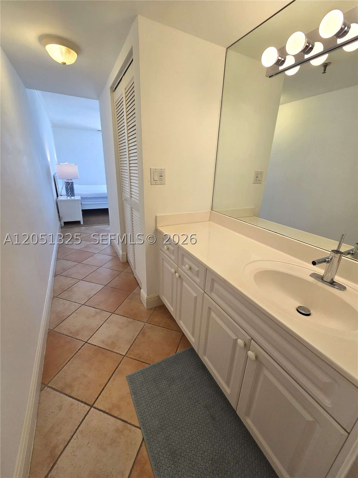 OCEANFRONT PLAZA CONDO - Residential Lease