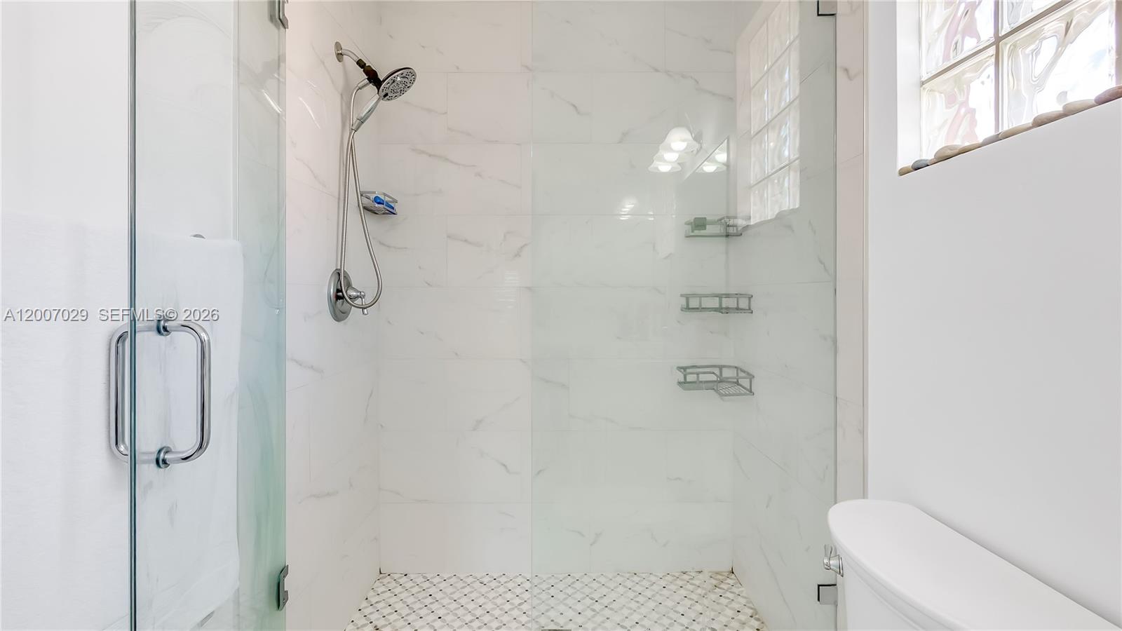 CORAL SPRINGS COUNTRY CLU - Residential