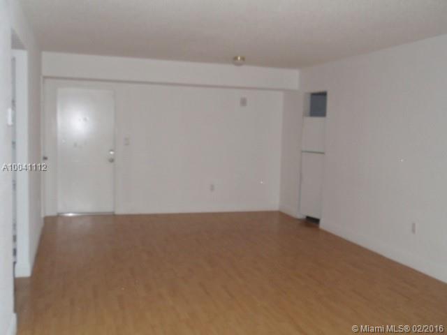 VENETIAN PALMS CONDO - Residential Lease