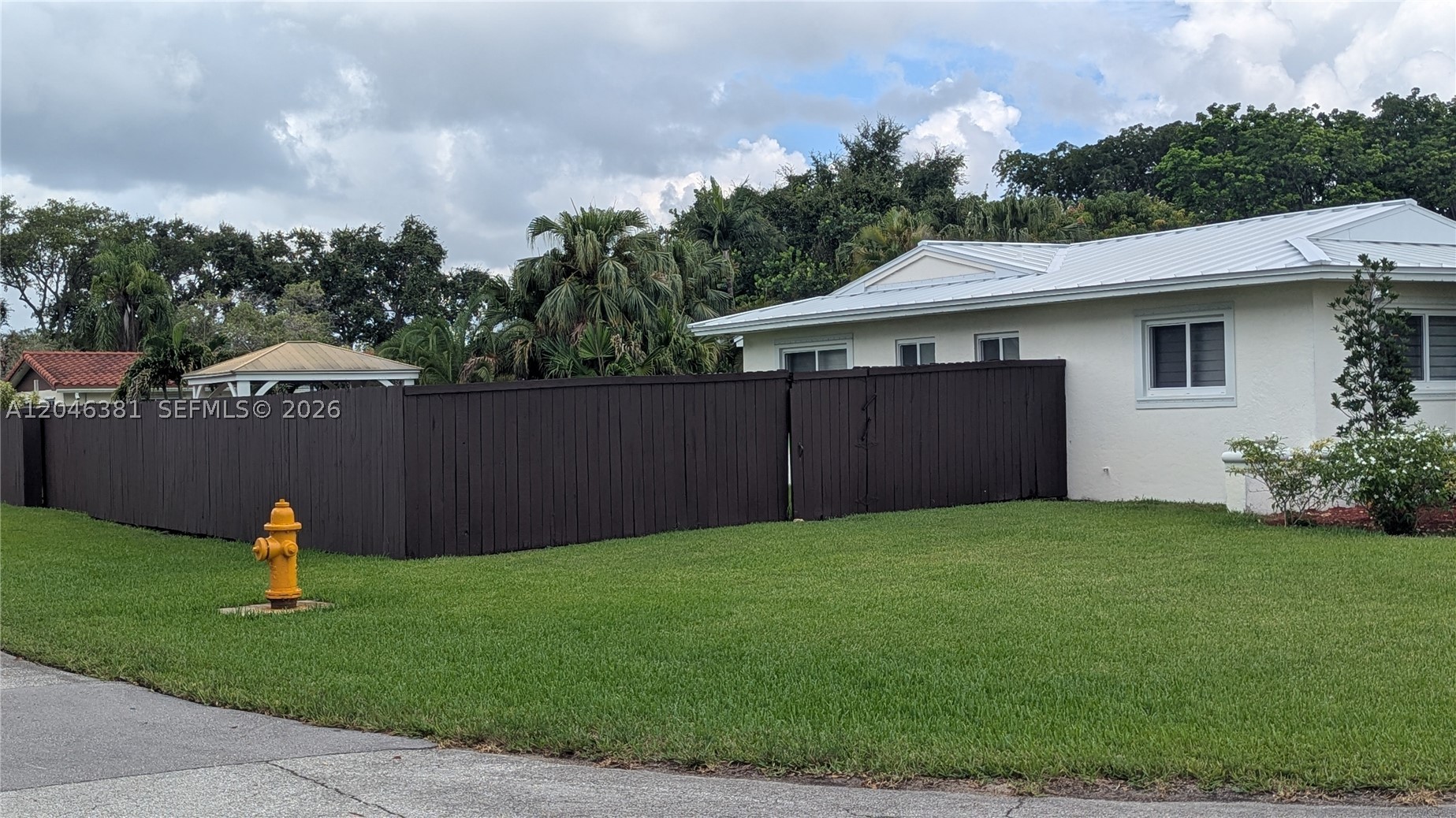 PINE ACRES SEC 3 - Residential