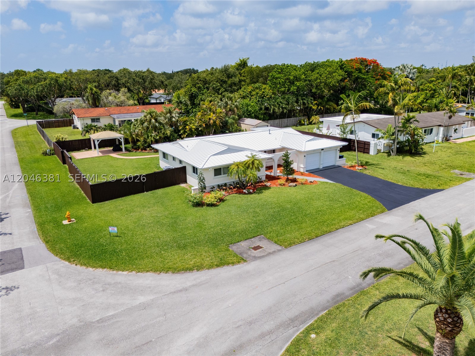 PINE ACRES SEC 3 - Residential