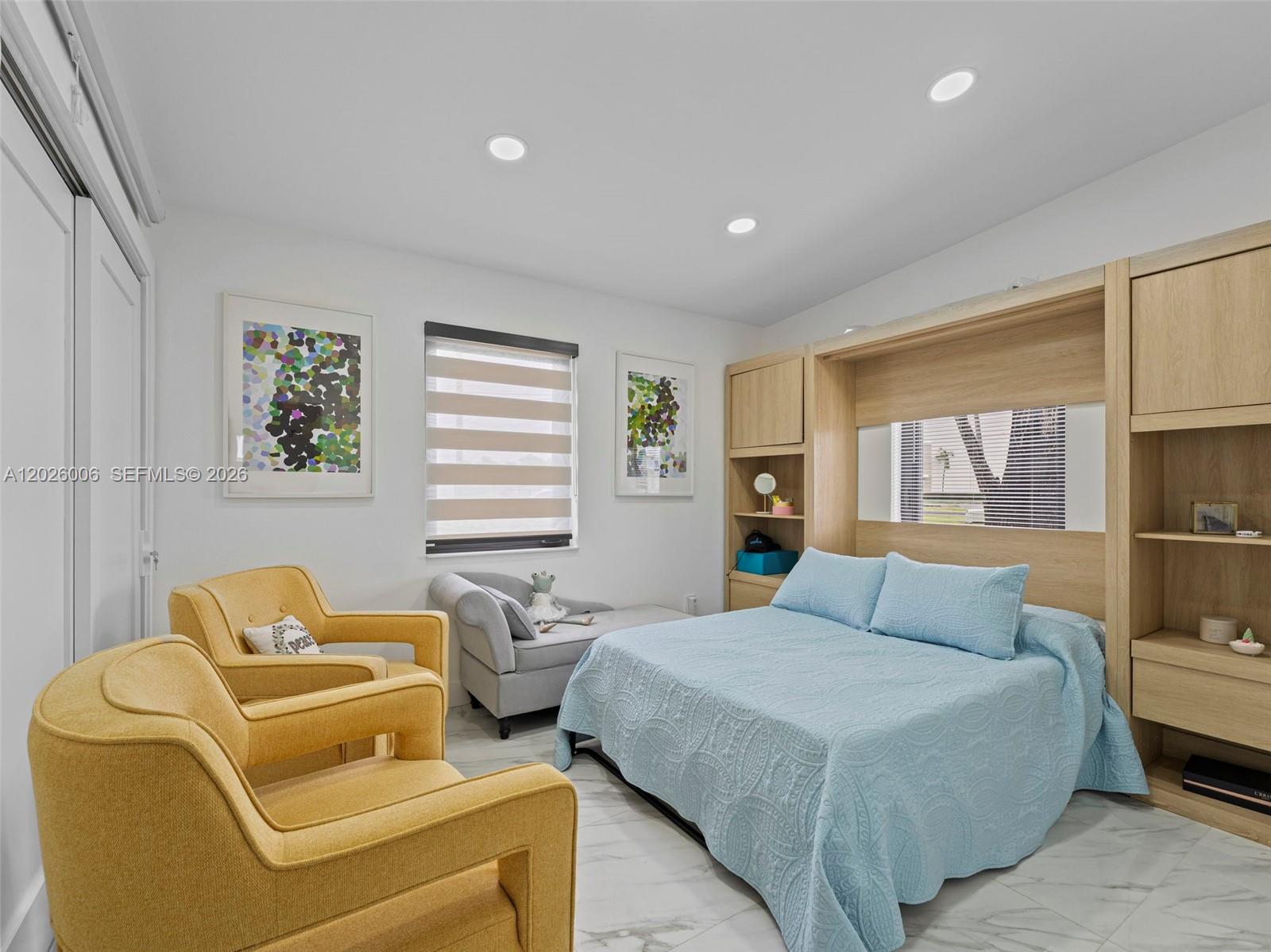 WESTWOOD LAKE 3RD ADDN - Residential