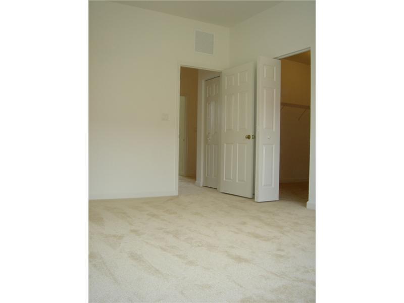 COURTS AT TUSCANY - Residential Lease