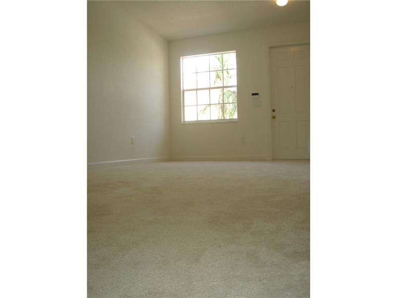 COURTS AT TUSCANY - Residential Lease