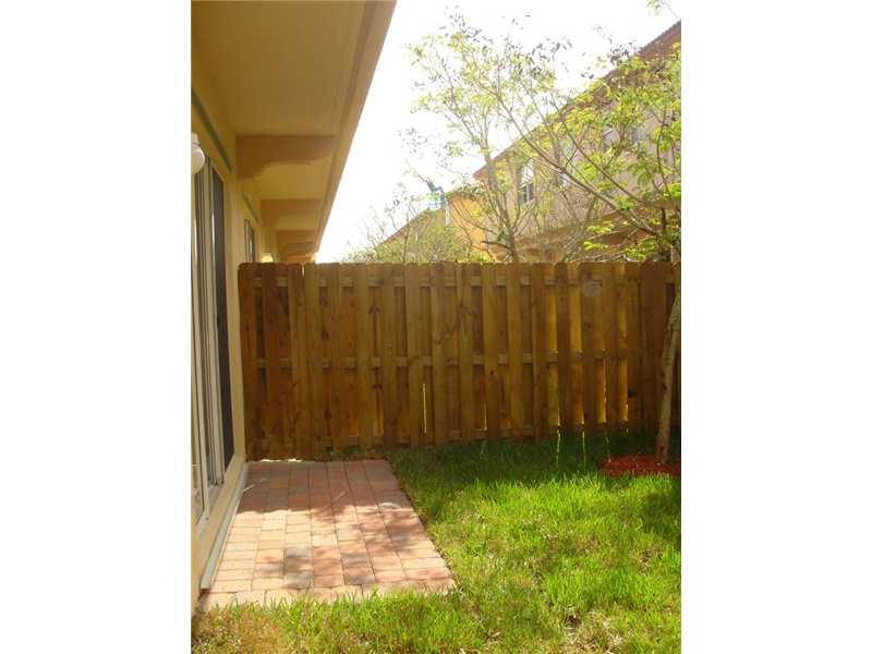 COURTS AT TUSCANY - Residential Lease