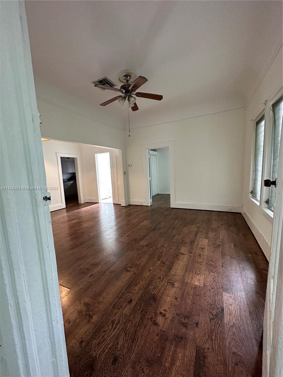 STUART TERRACE - Residential Lease