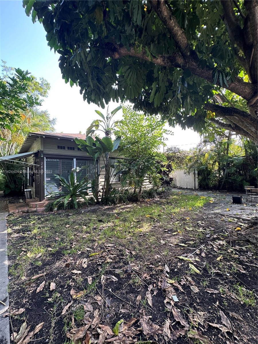 STUART TERRACE - Residential Lease
