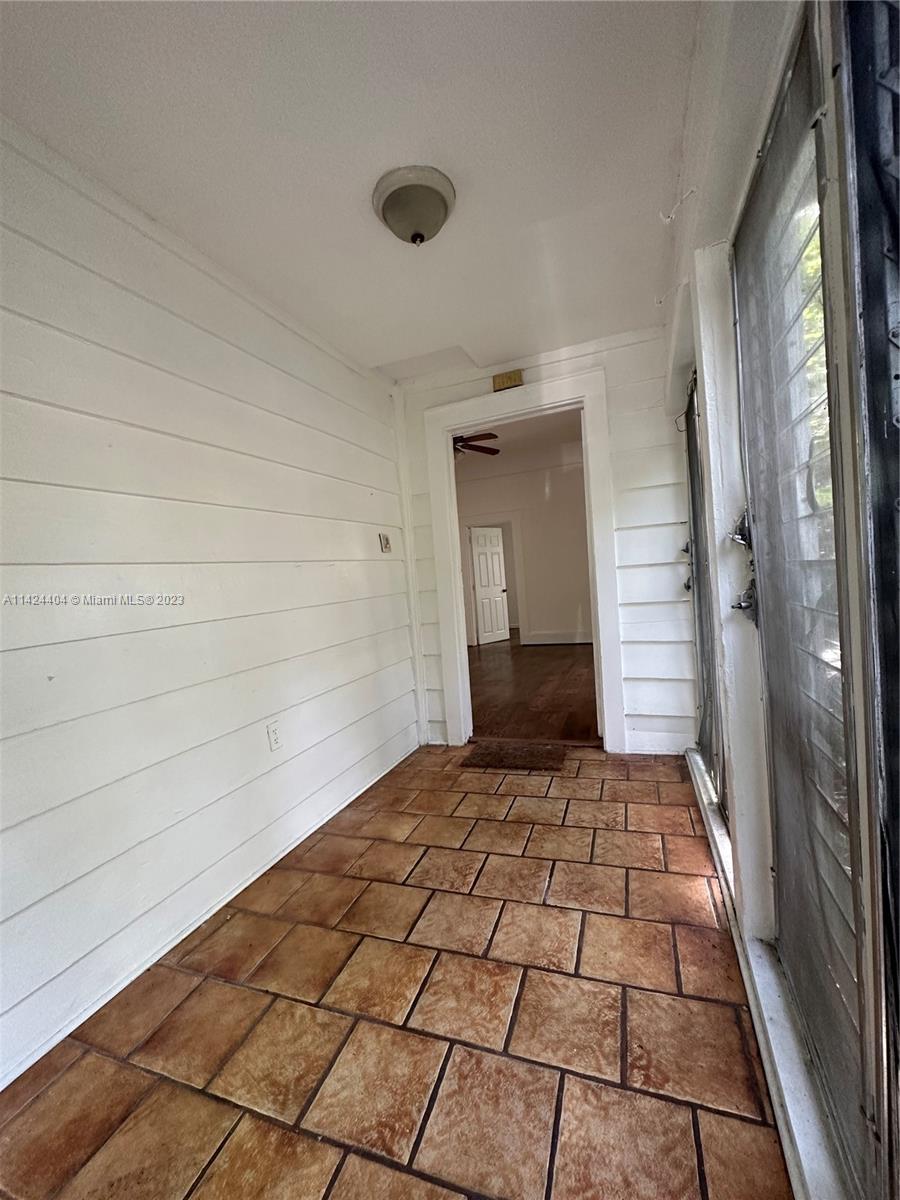 STUART TERRACE - Residential Lease